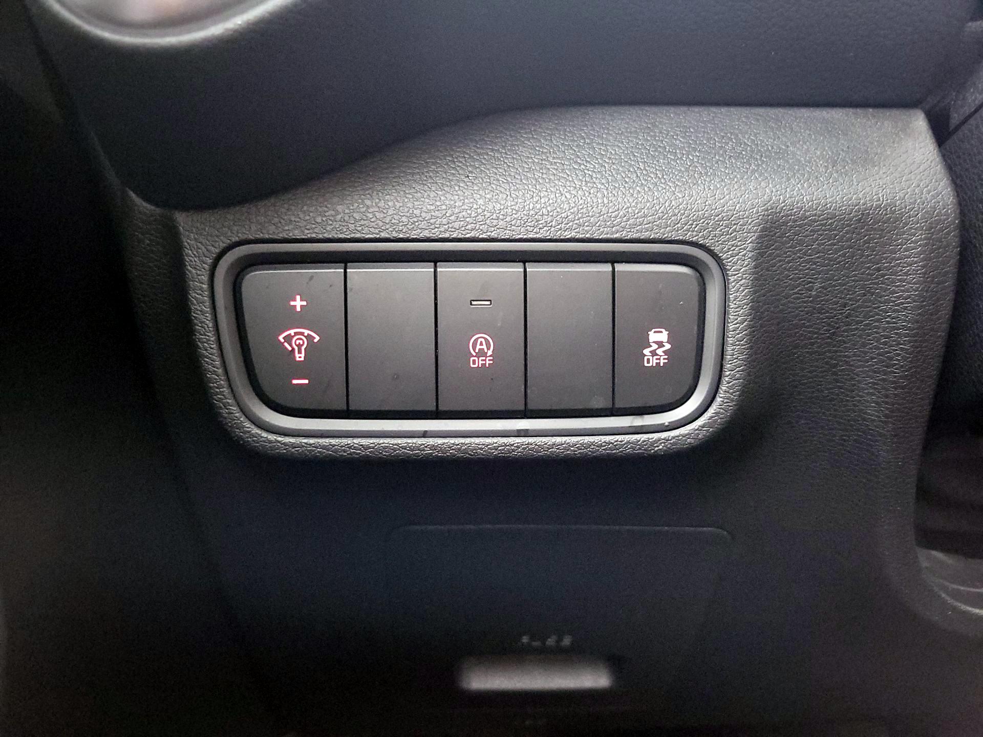 Thumbnail: 2020 Kia Soul - 13
