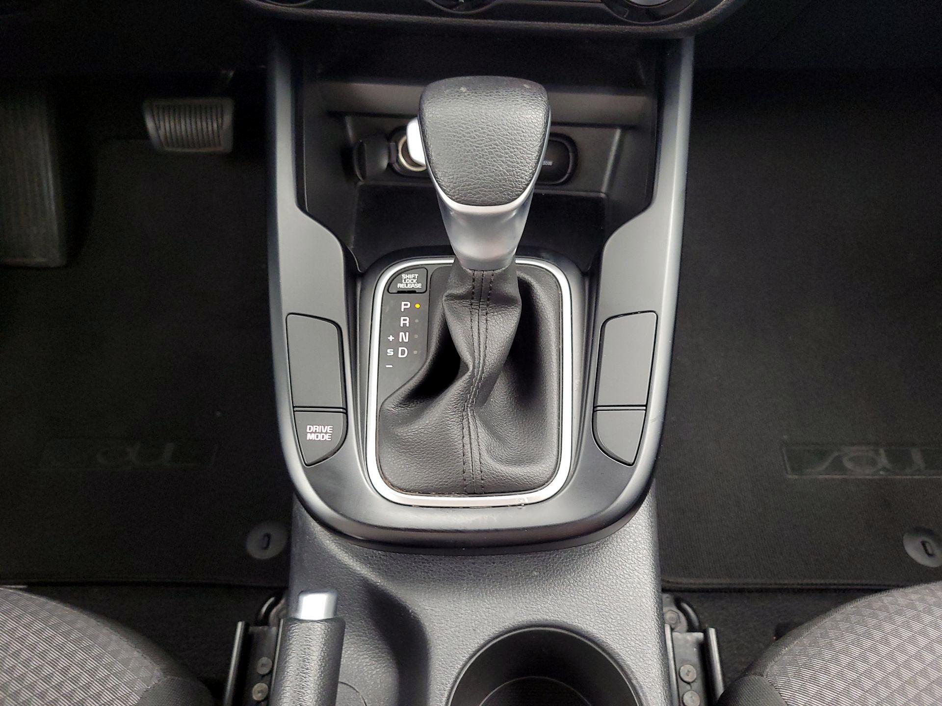 Thumbnail: 2020 Kia Soul - 17