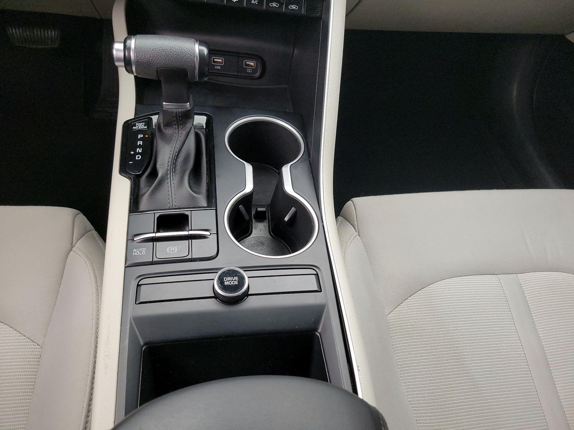 Thumbnail: 2021 Kia K5 - 17