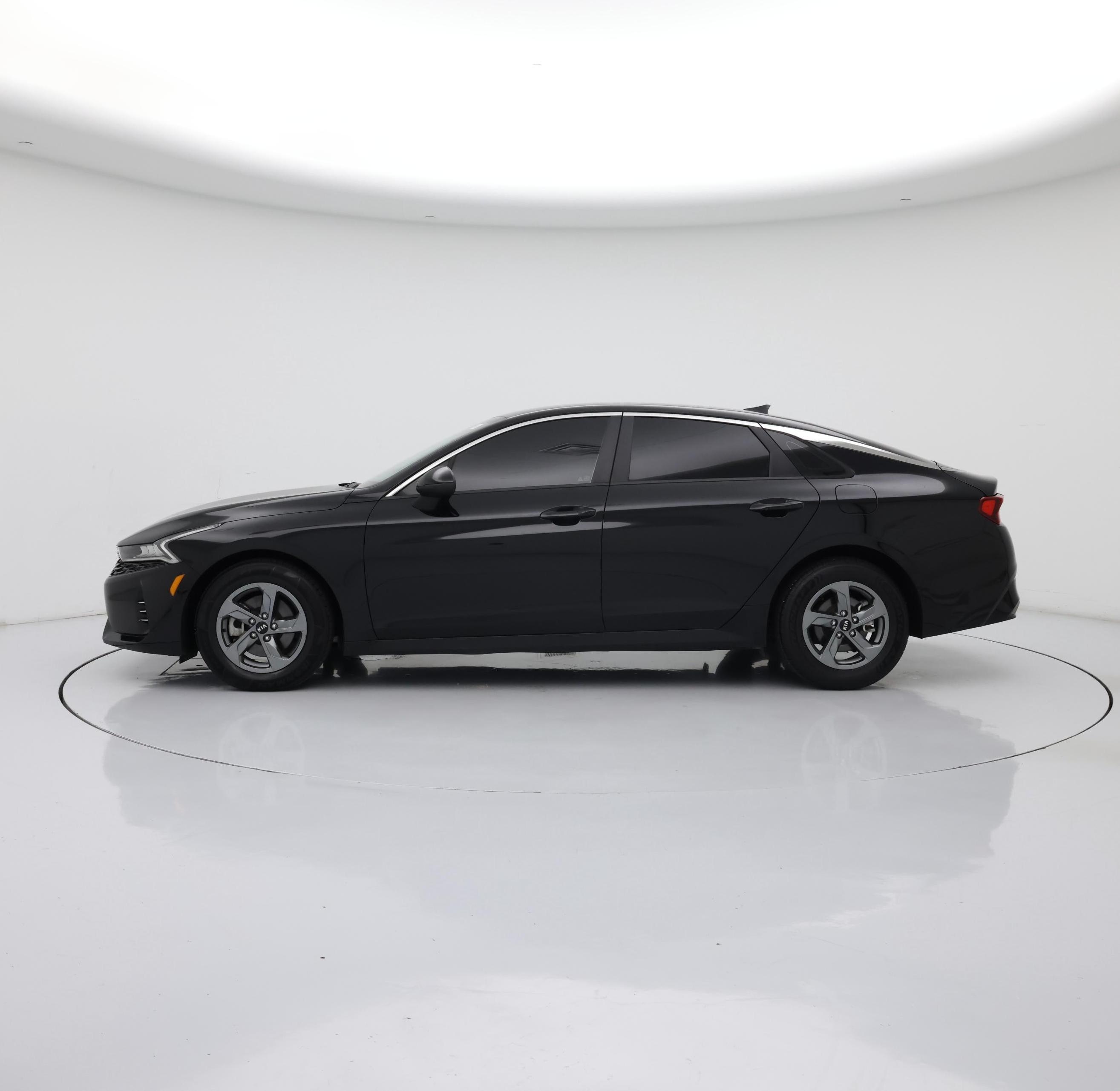 Thumbnail: 2021 Kia K5 - 3