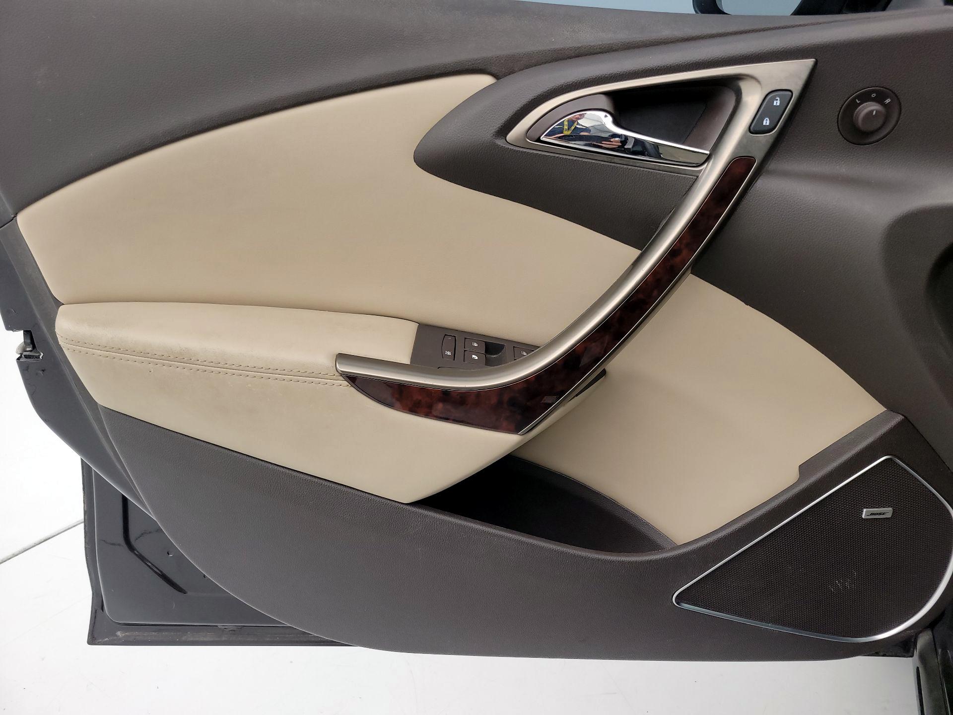 Thumbnail: 2015 Buick Verano - 12