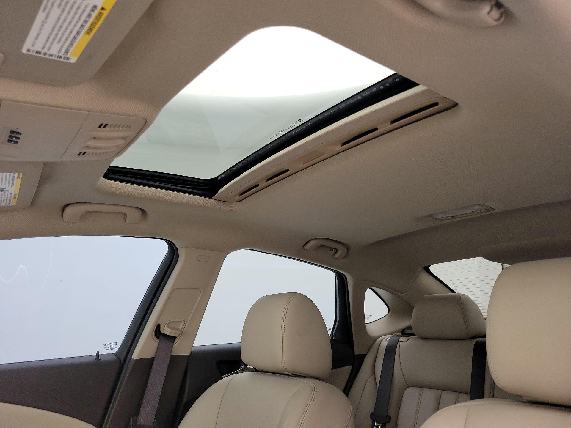 Thumbnail: 2015 Buick Verano - 20
