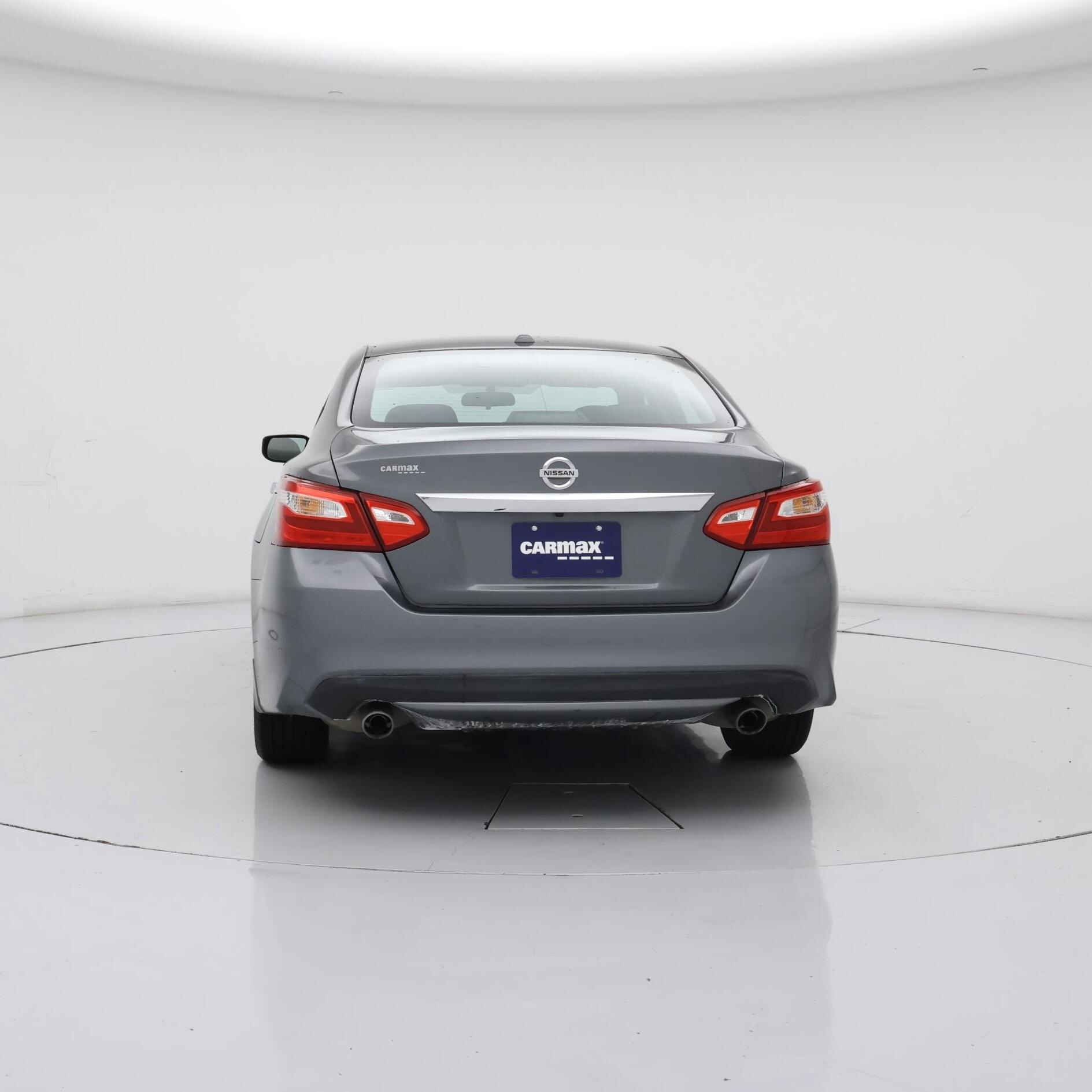 Thumbnail: 2017 Nissan Altima - 6
