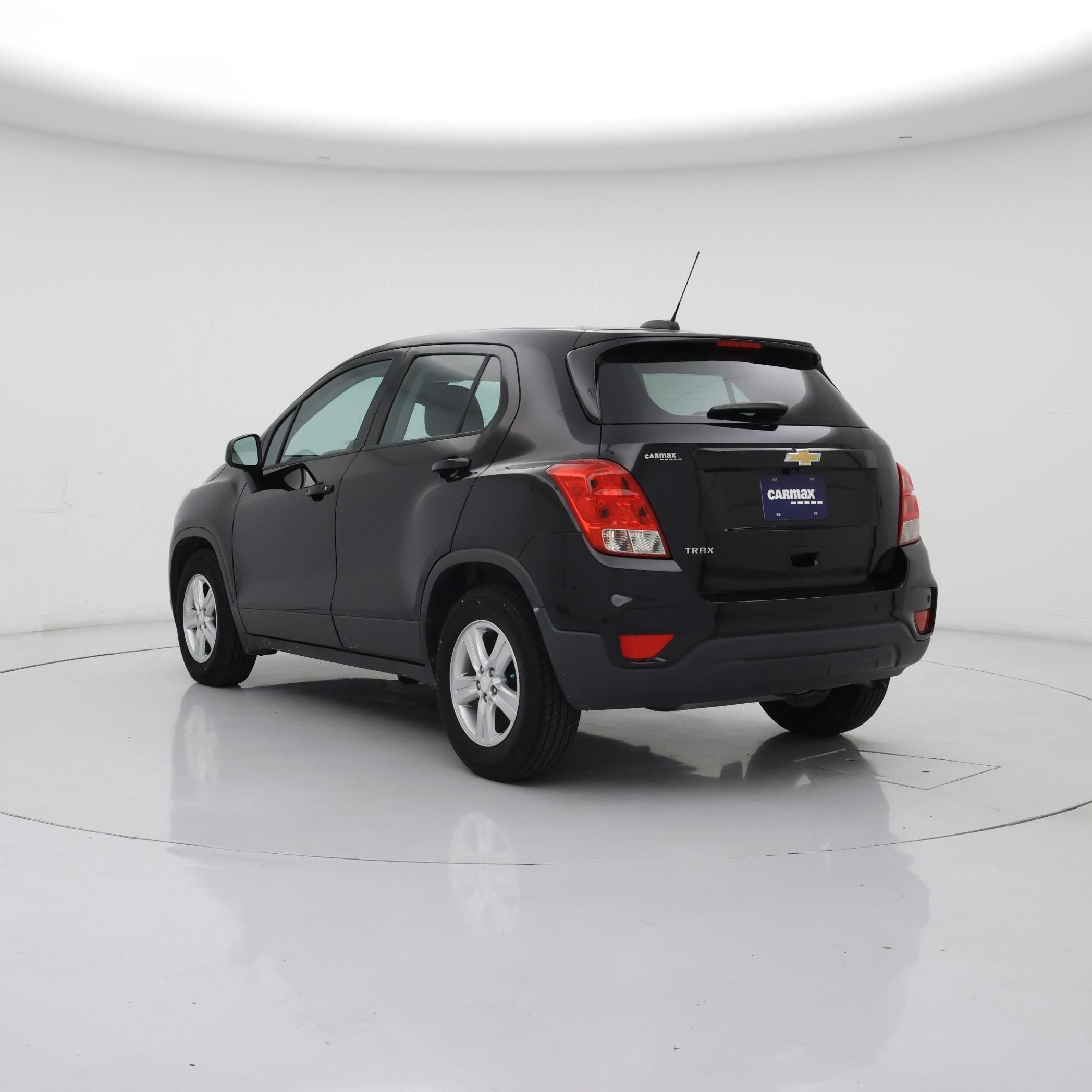 Thumbnail: 2019 Chevrolet Trax - 2