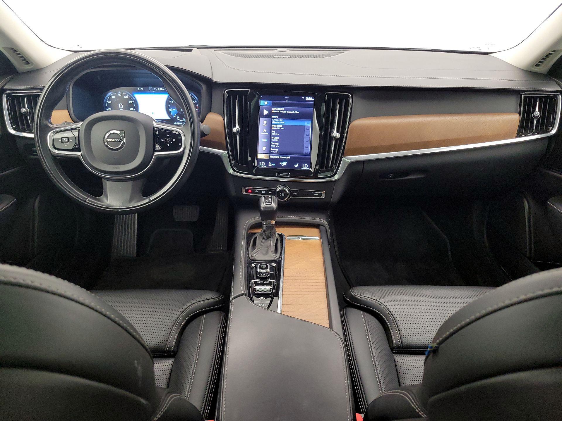 Thumbnail: 2020 Volvo S90 - 9
