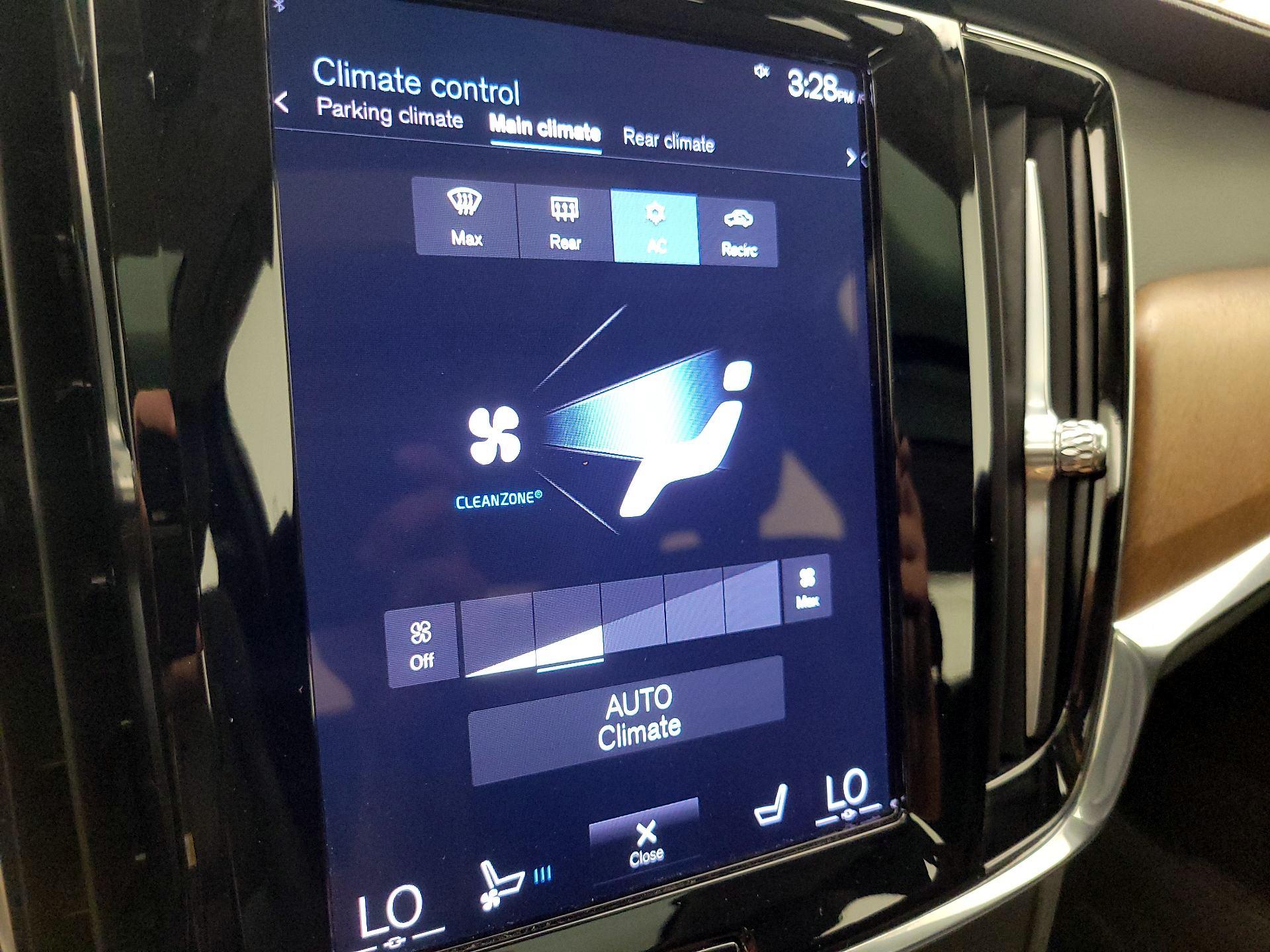Thumbnail: 2020 Volvo S90 - 17