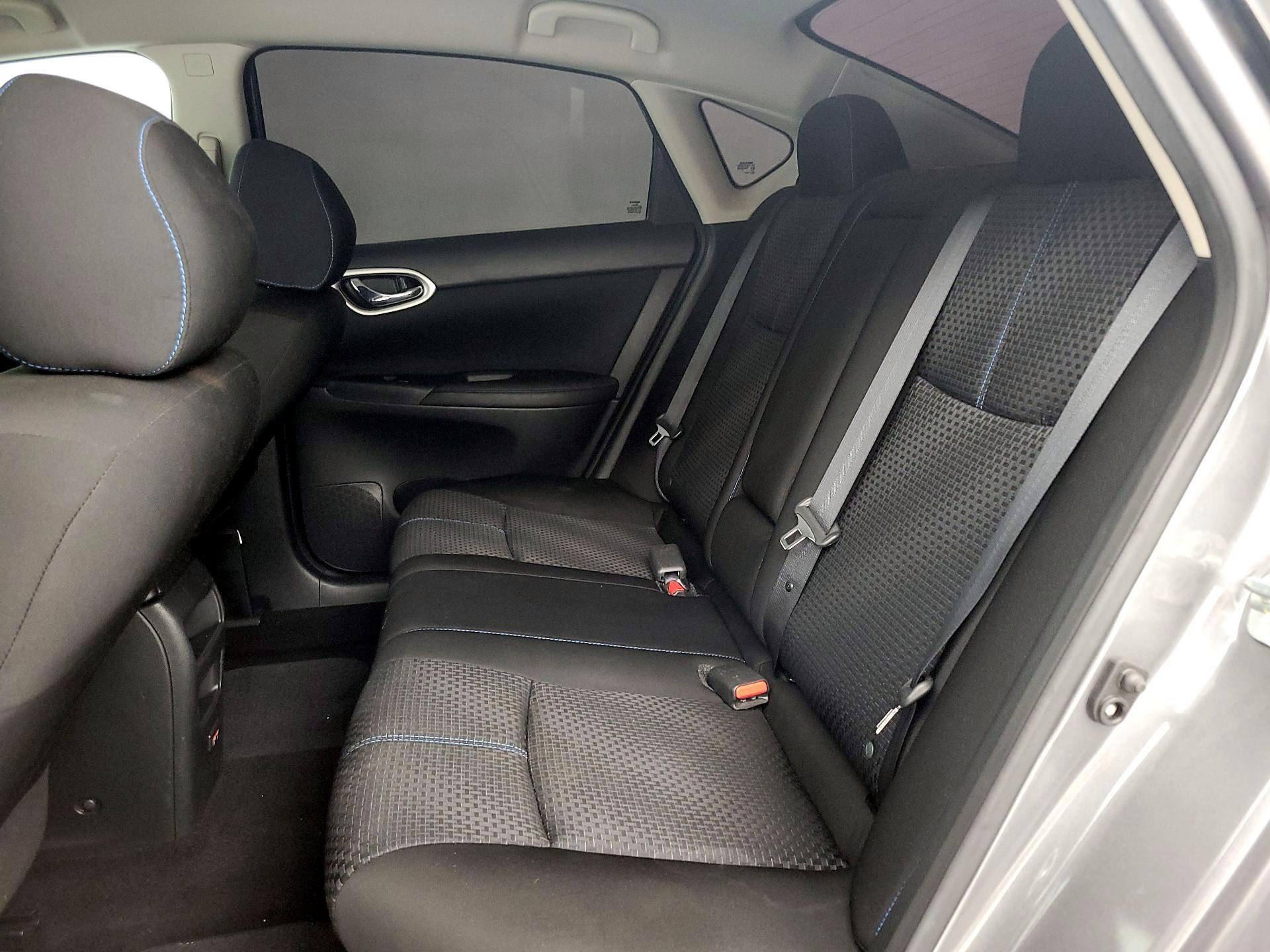 Thumbnail: 2019 Nissan Sentra - 19