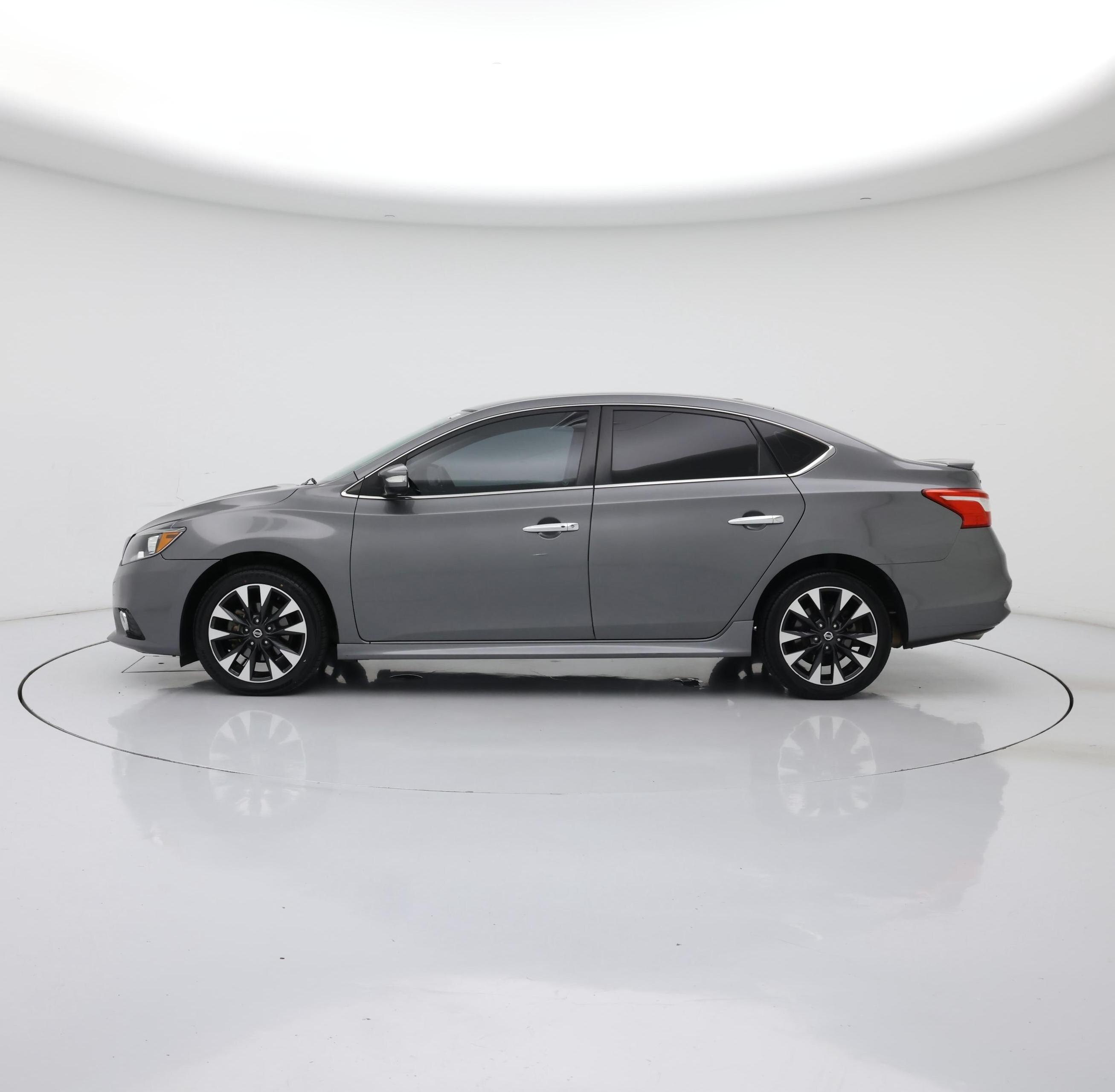 Thumbnail: 2019 Nissan Sentra - 3