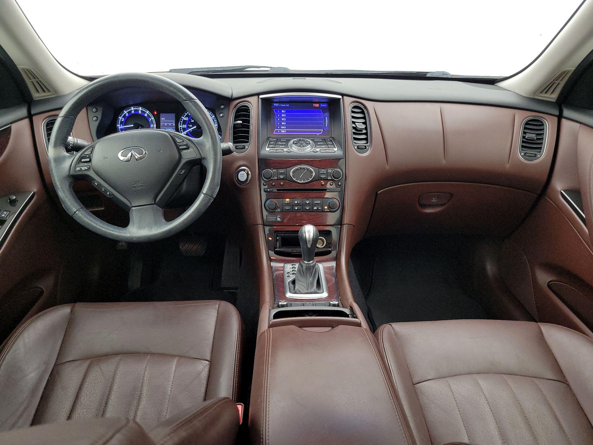 Thumbnail: 2017 INFINITI QX50 - 9