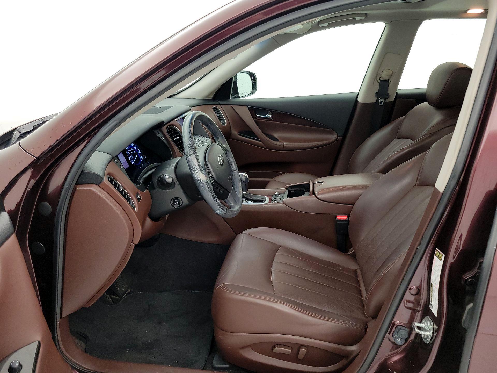 Thumbnail: 2017 INFINITI QX50 - 11