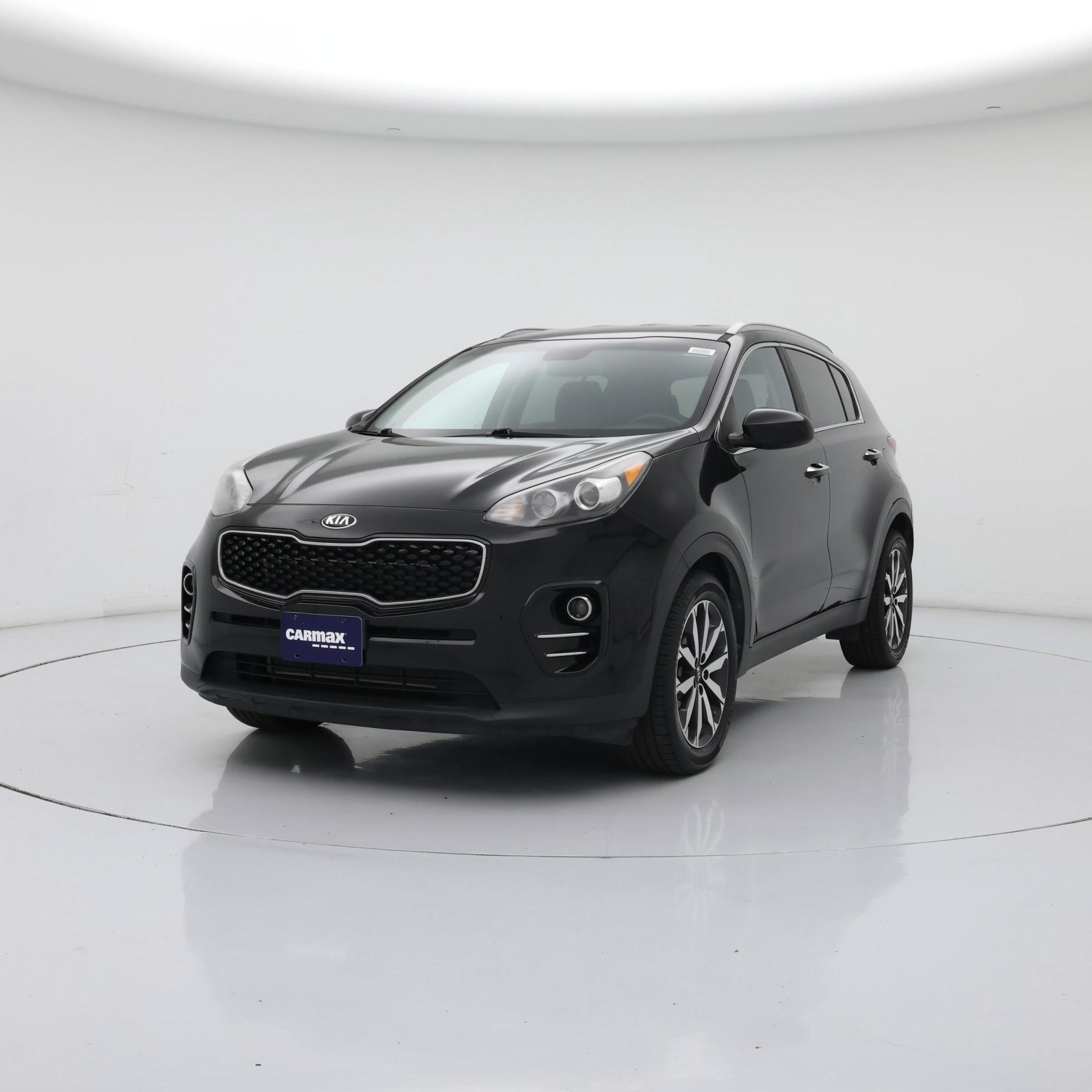 Thumbnail: 2017 Kia Sportage - 4