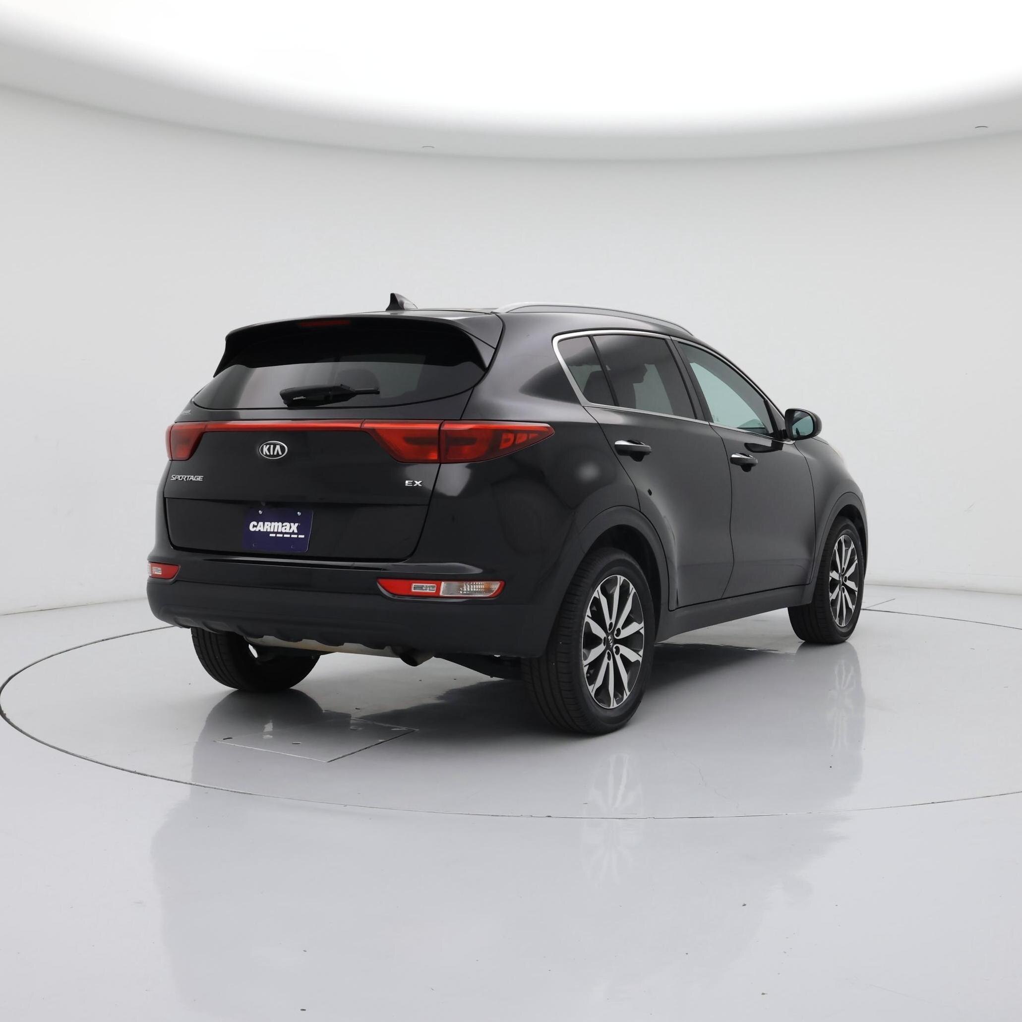 Thumbnail: 2017 Kia Sportage - 8