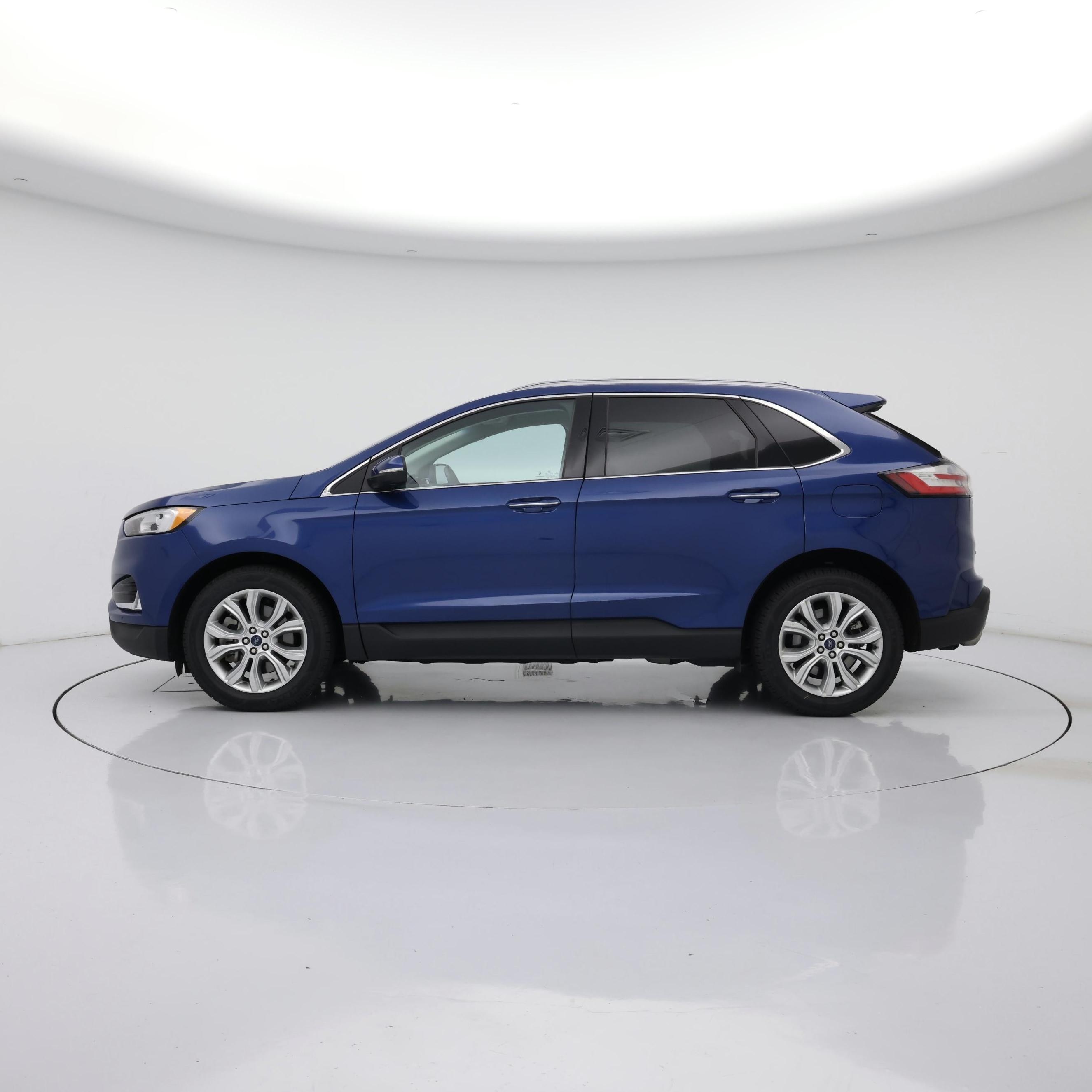 Thumbnail: 2021 Ford Edge - 3