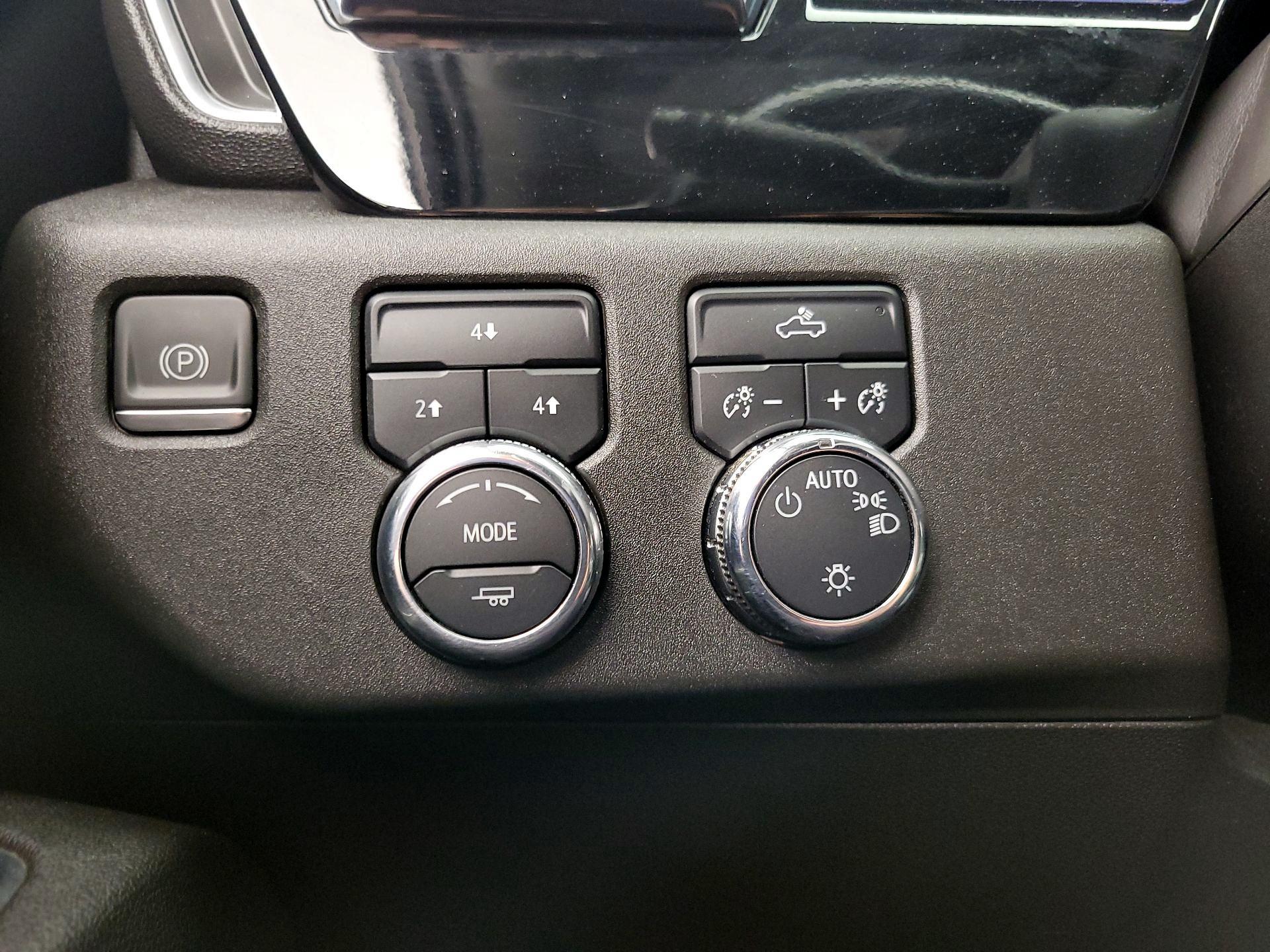 Thumbnail: 2024 GMC Sierra 2500 - 13