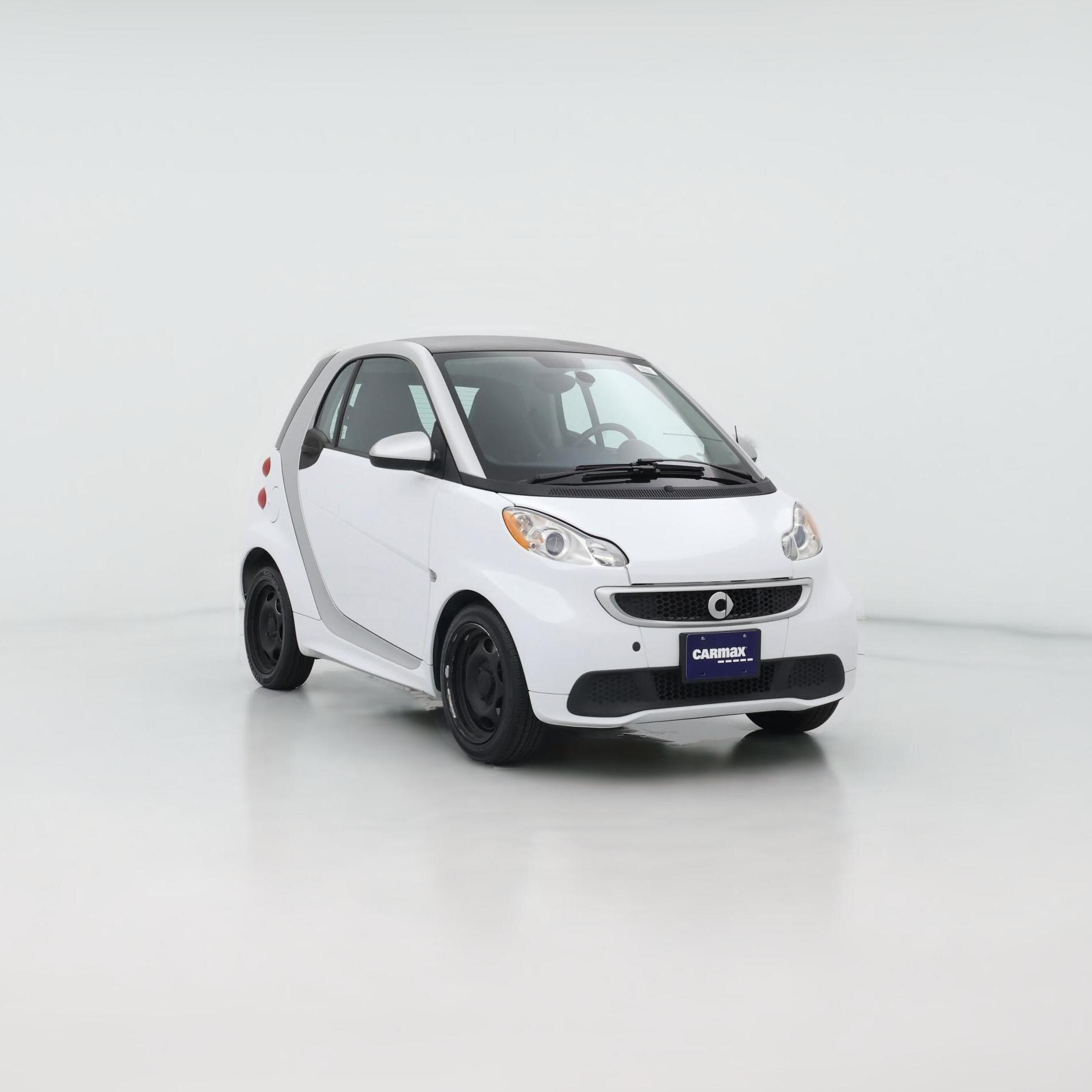 Thumbnail: 2015 smart fortwo - 1
