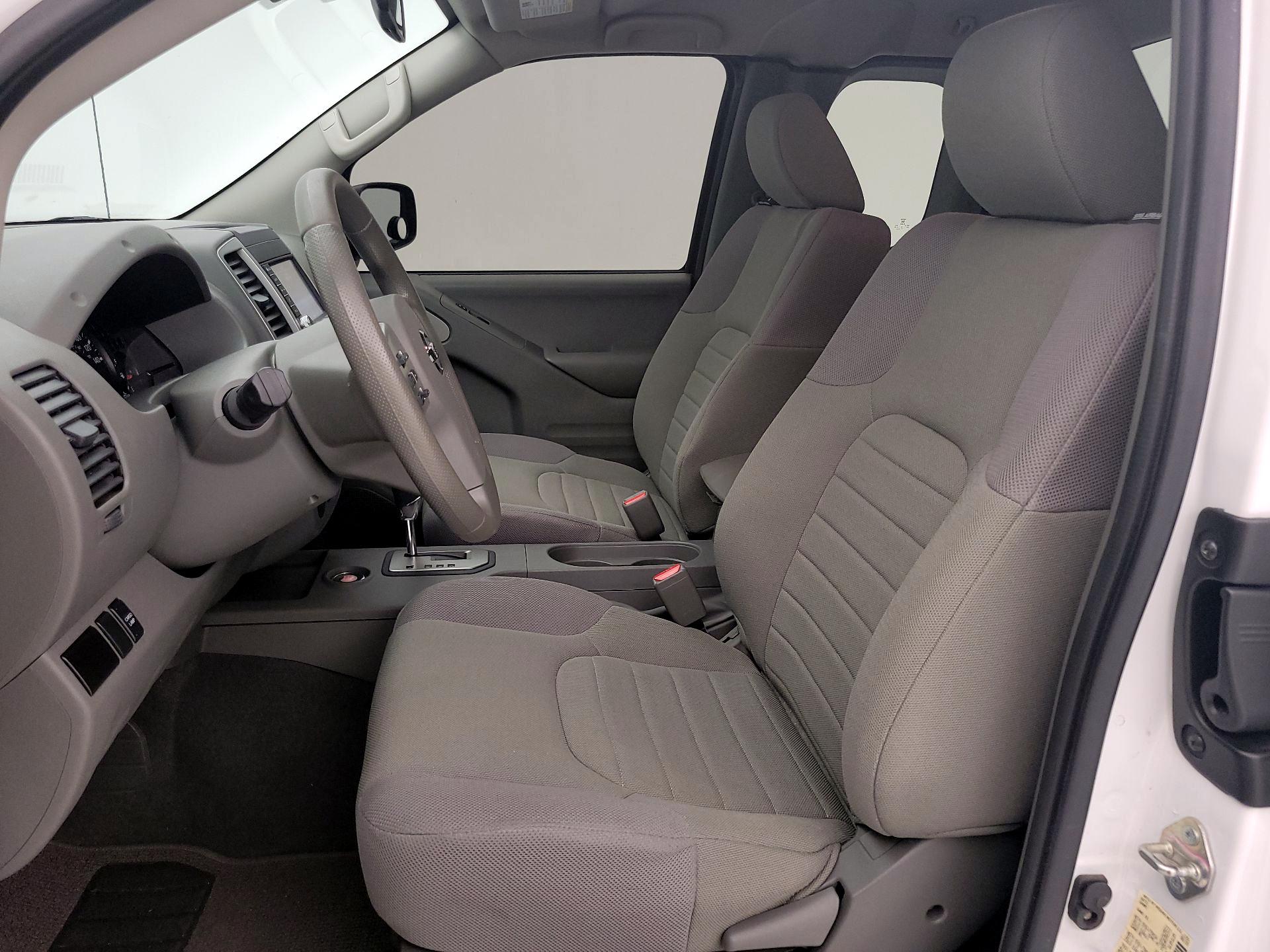 Thumbnail: 2020 Nissan Frontier - 11