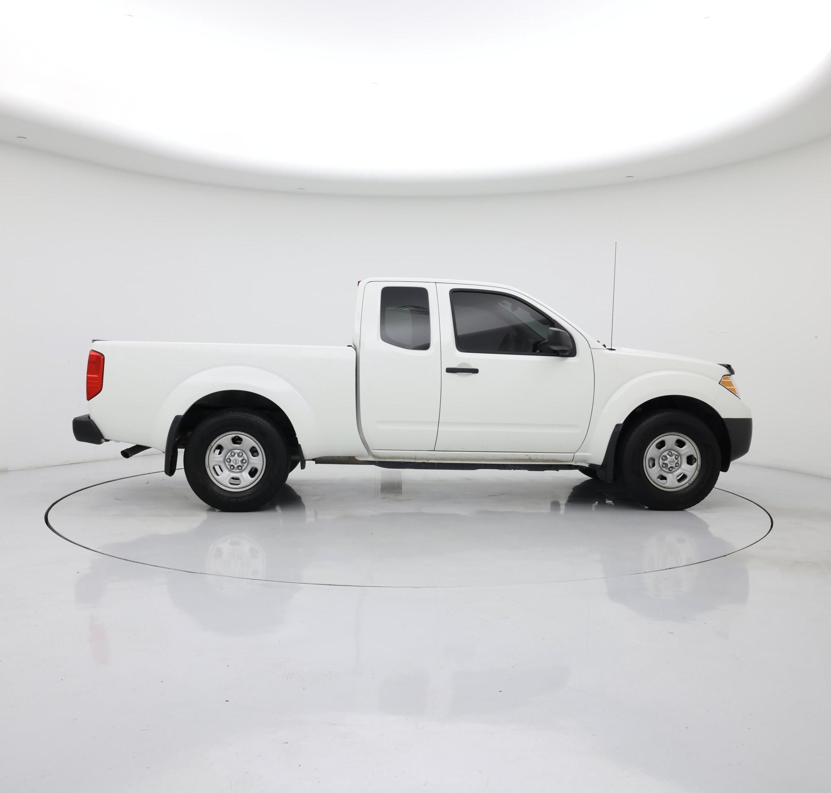 Thumbnail: 2020 Nissan Frontier - 7