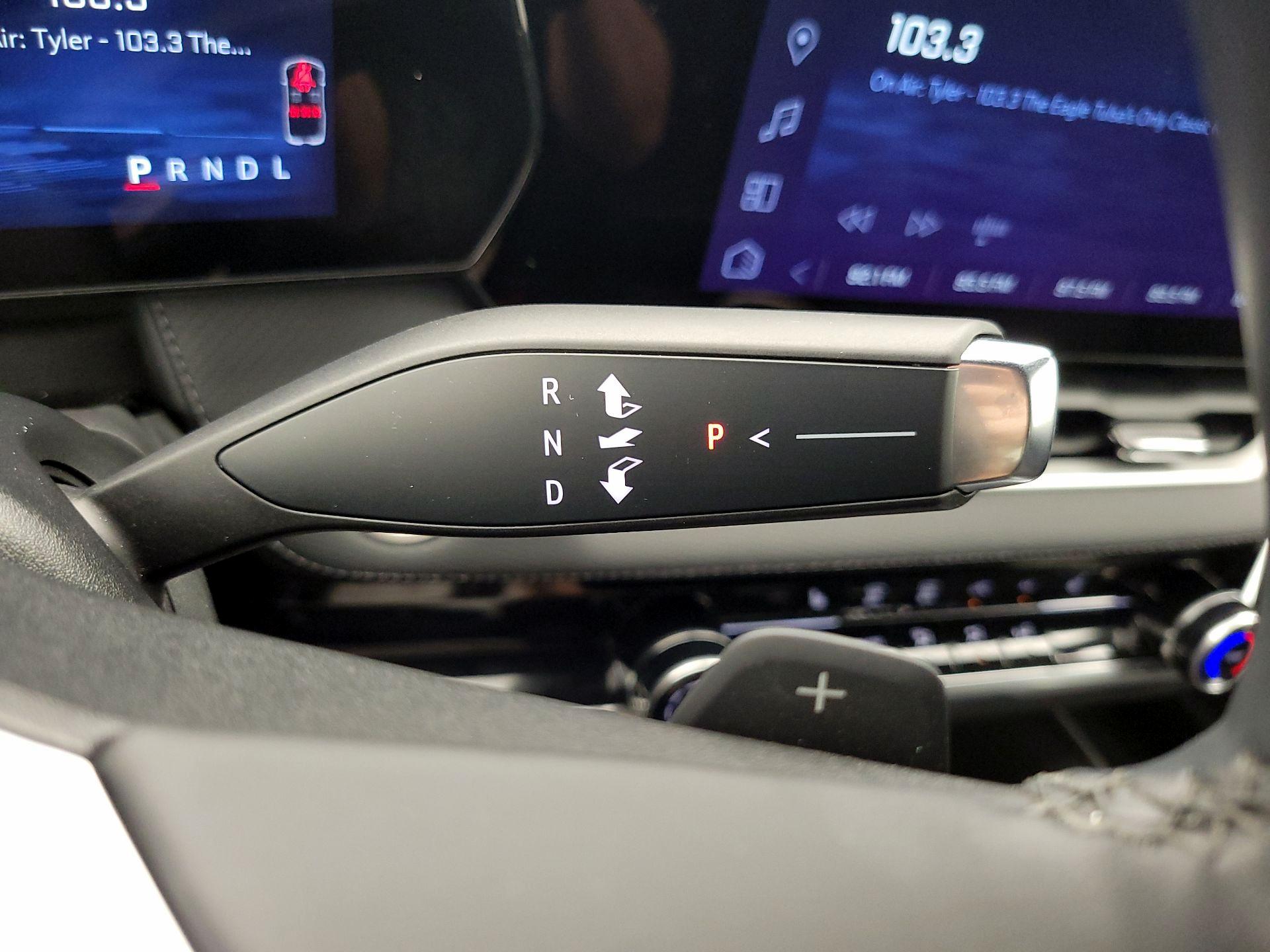 Thumbnail: 2025 Chevrolet Equinox - 18