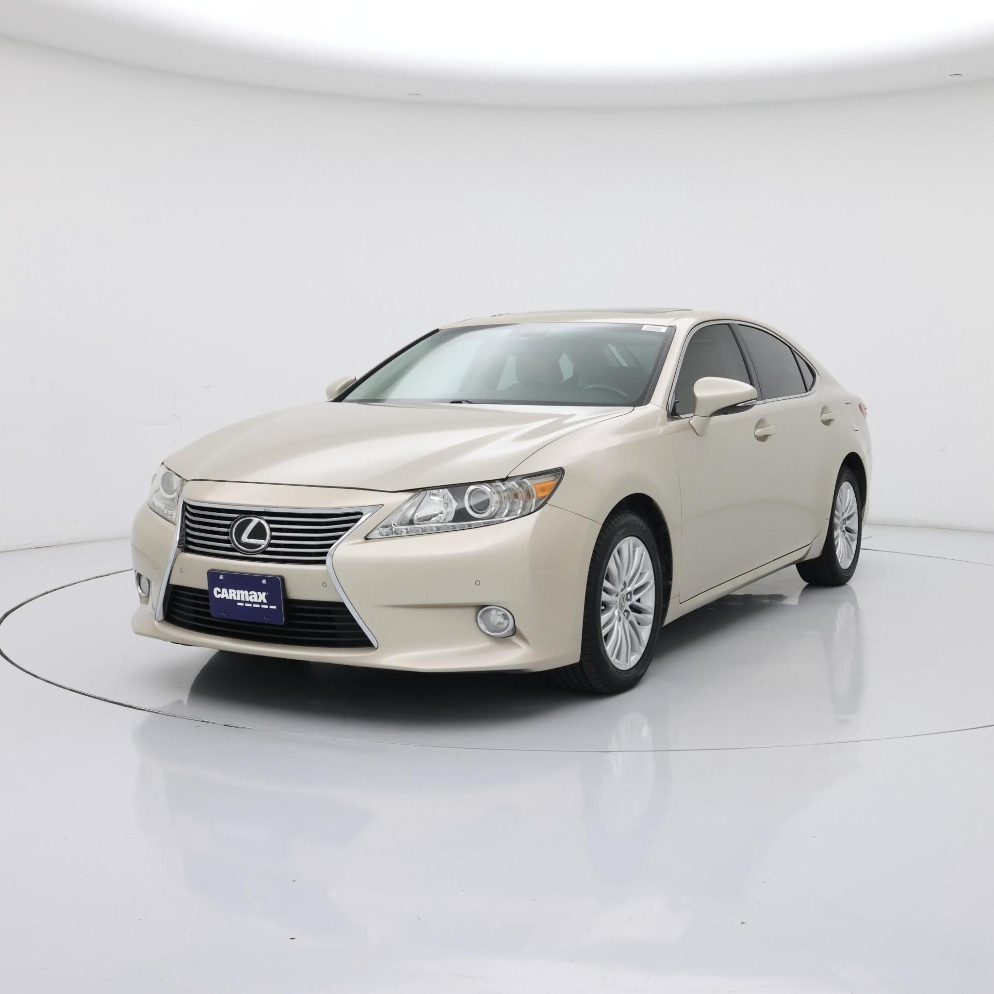 Thumbnail: 2013 Lexus ES - 4