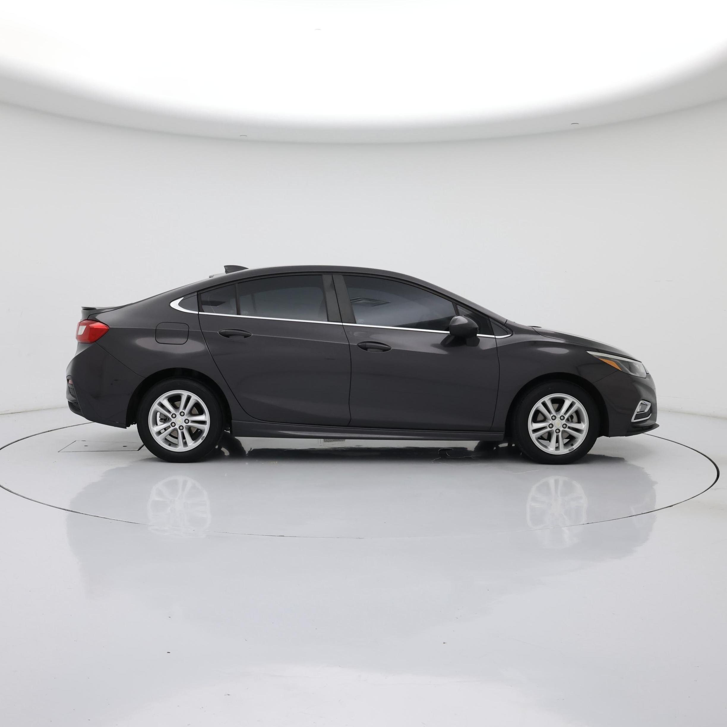 Thumbnail: 2017 Chevrolet Cruze - 7