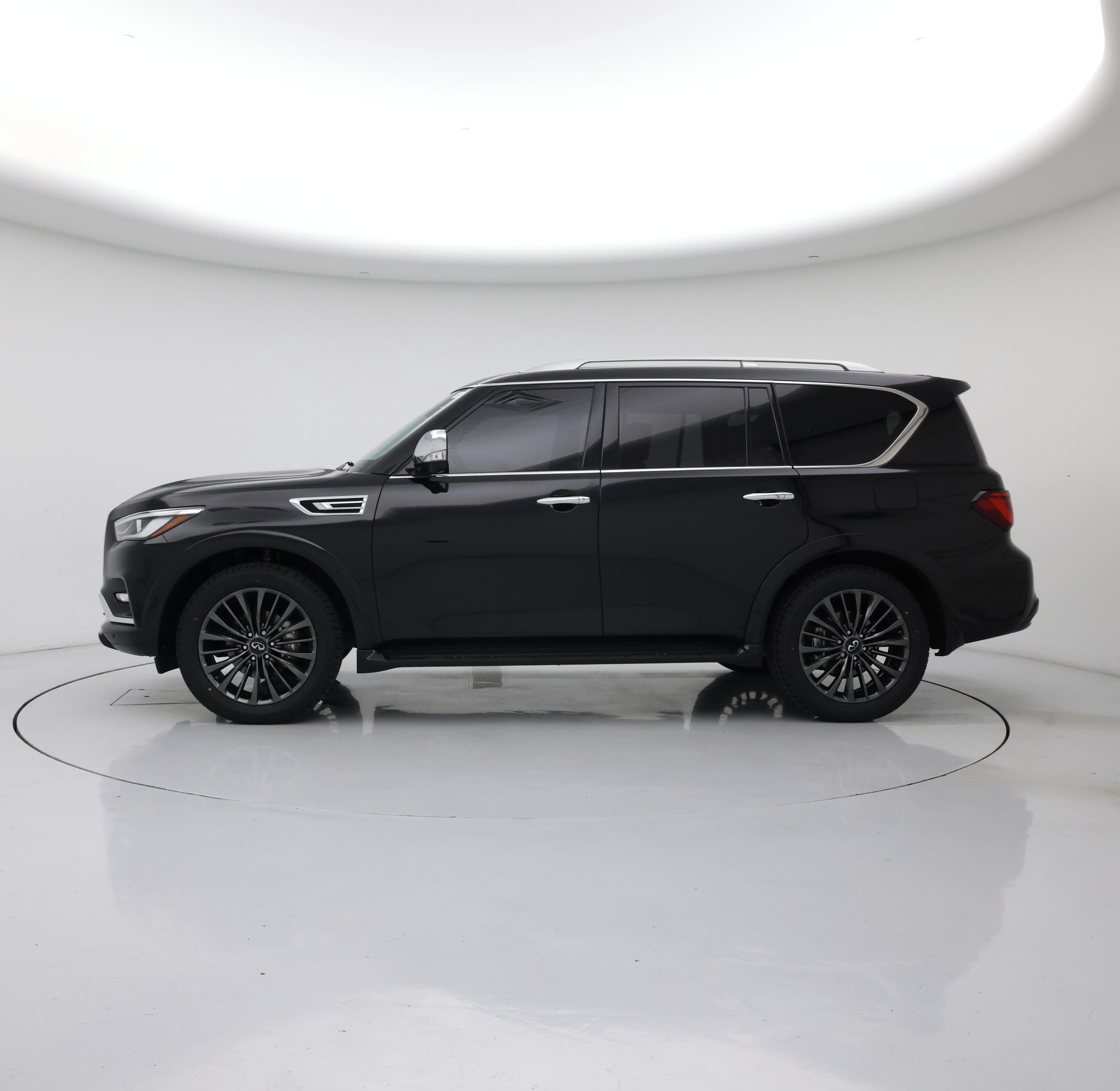 Thumbnail: 2023 INFINITI QX80 - 3