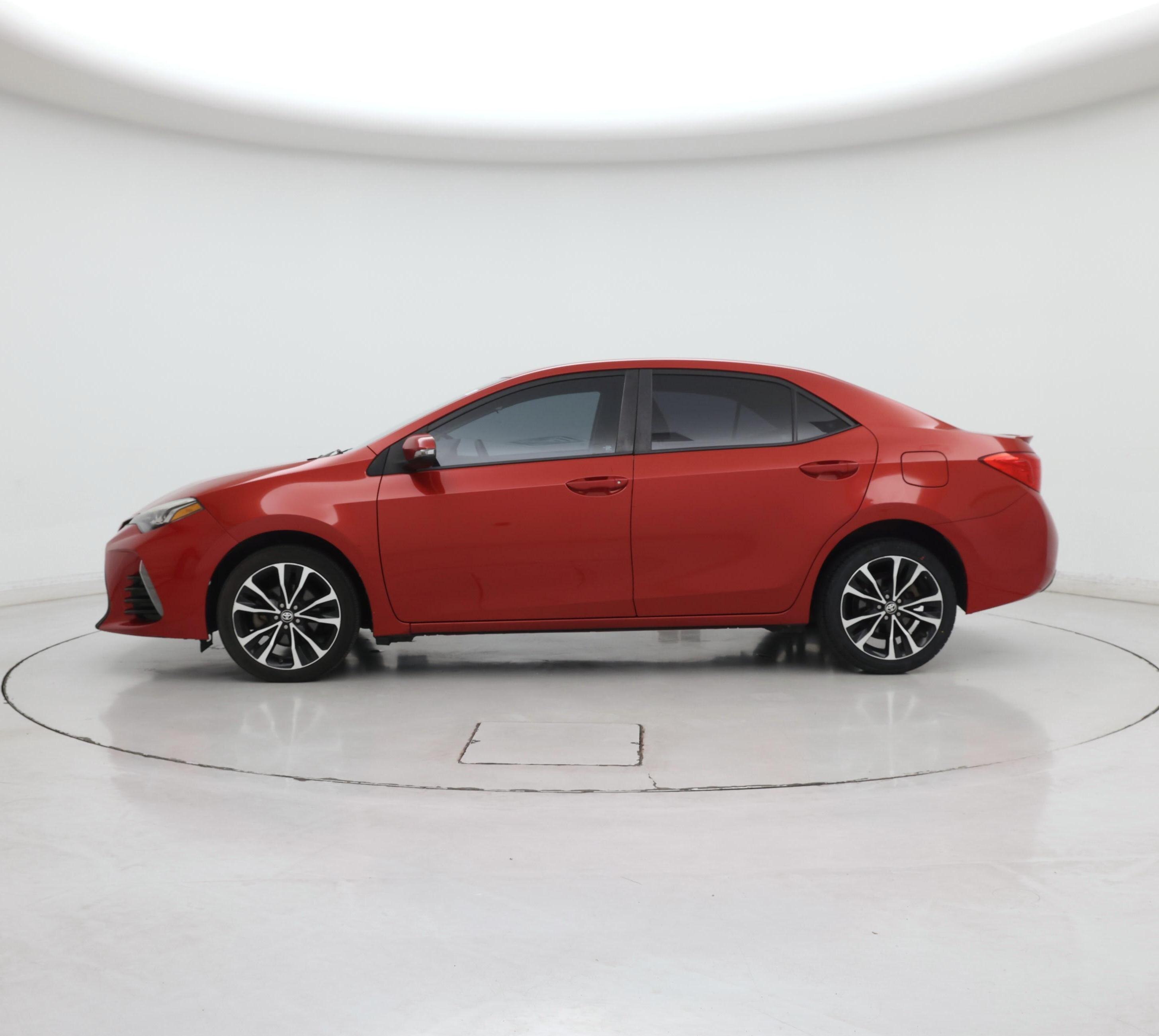 Thumbnail: 2017 Toyota Corolla - 3