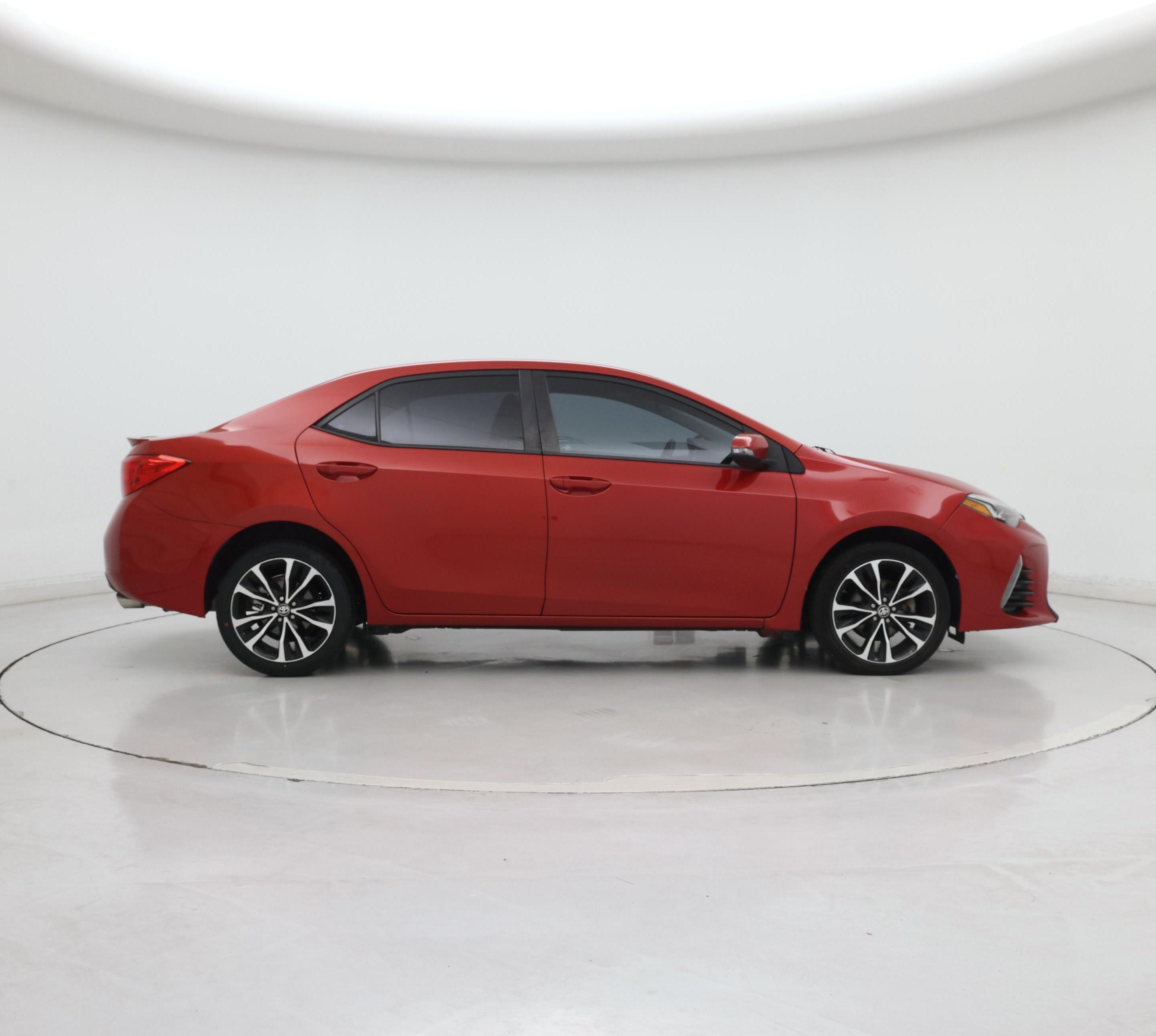 Thumbnail: 2017 Toyota Corolla - 7
