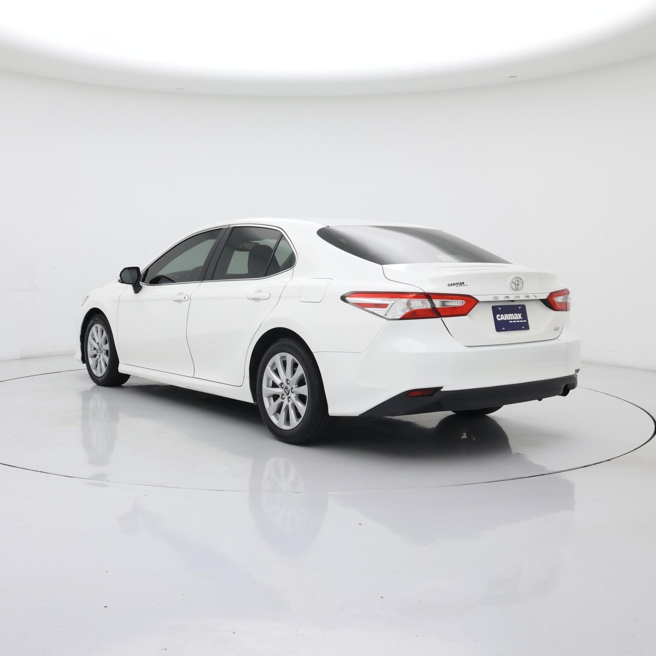 Thumbnail: 2018 Toyota Camry - 2