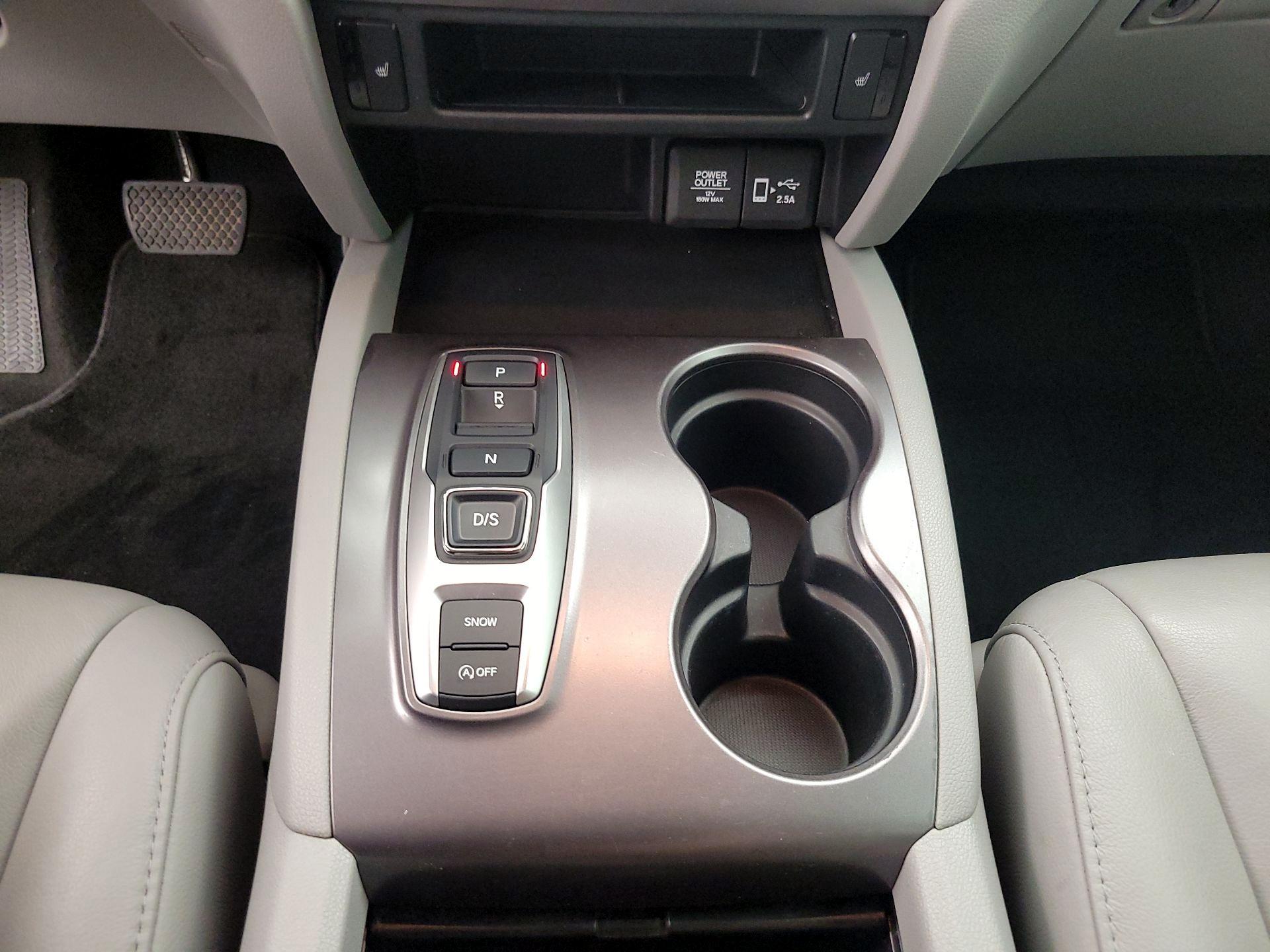 Thumbnail: 2021 Honda Pilot - 17