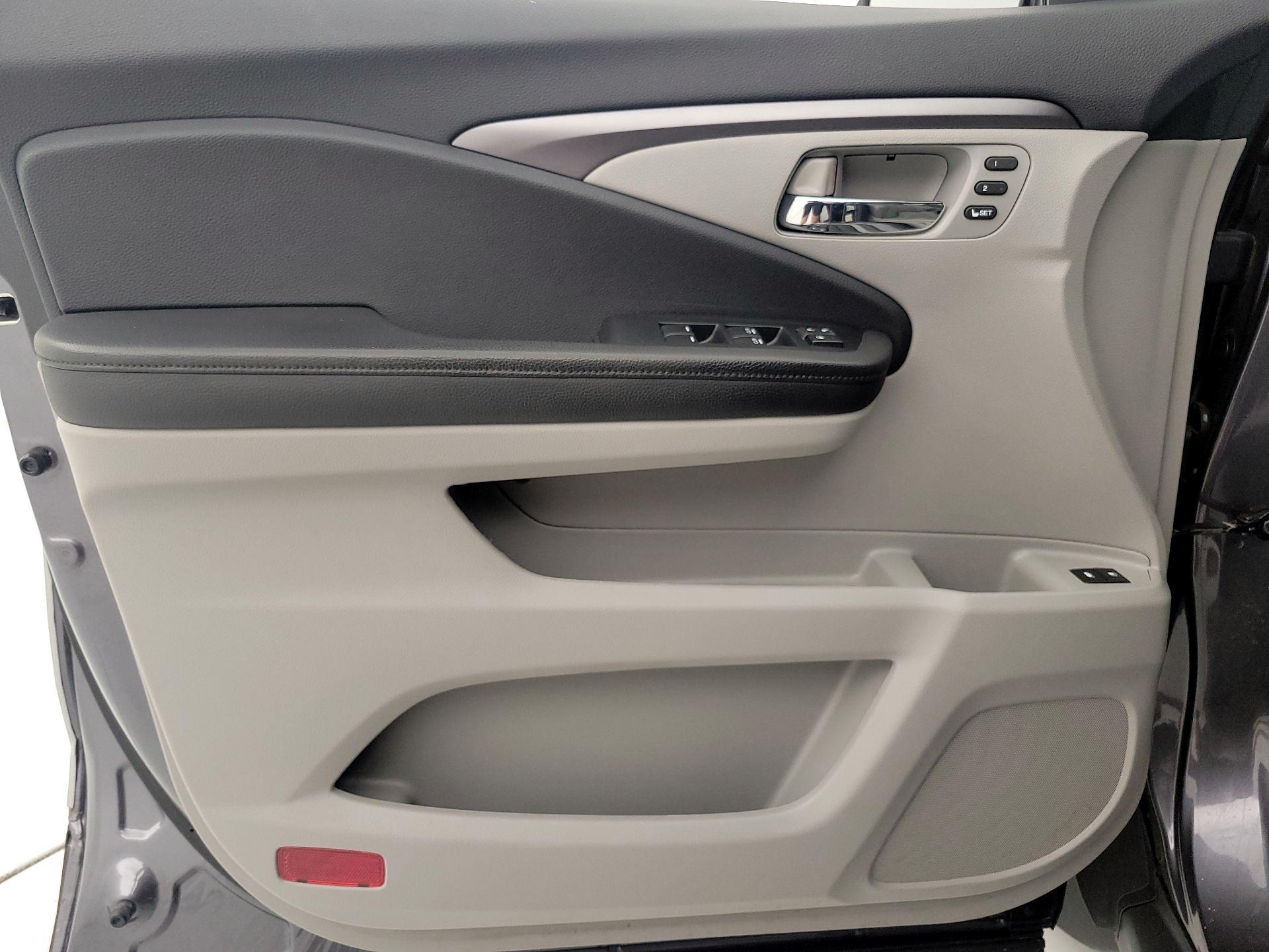 Thumbnail: 2021 Honda Pilot - 19