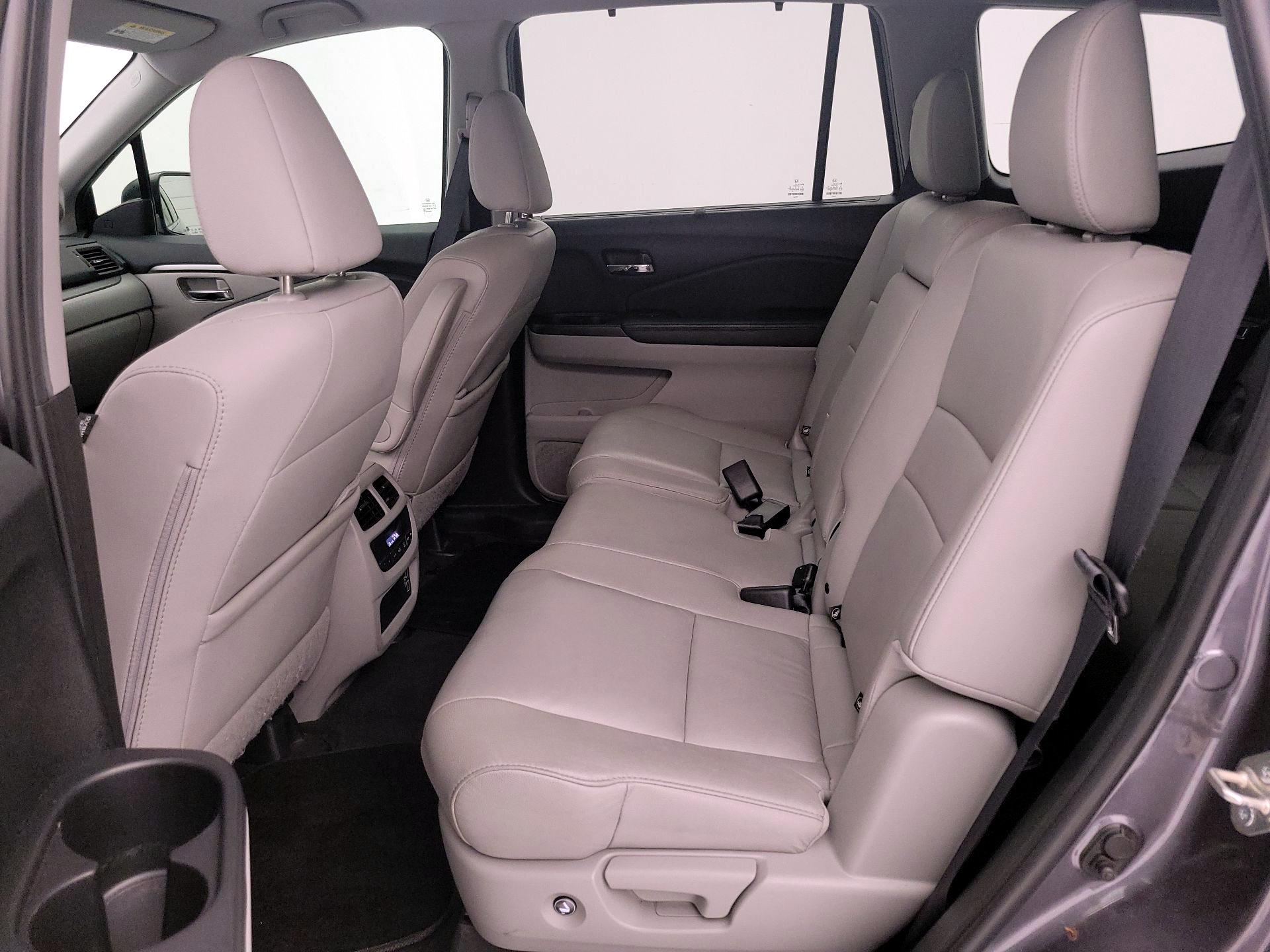 Thumbnail: 2021 Honda Pilot - 20