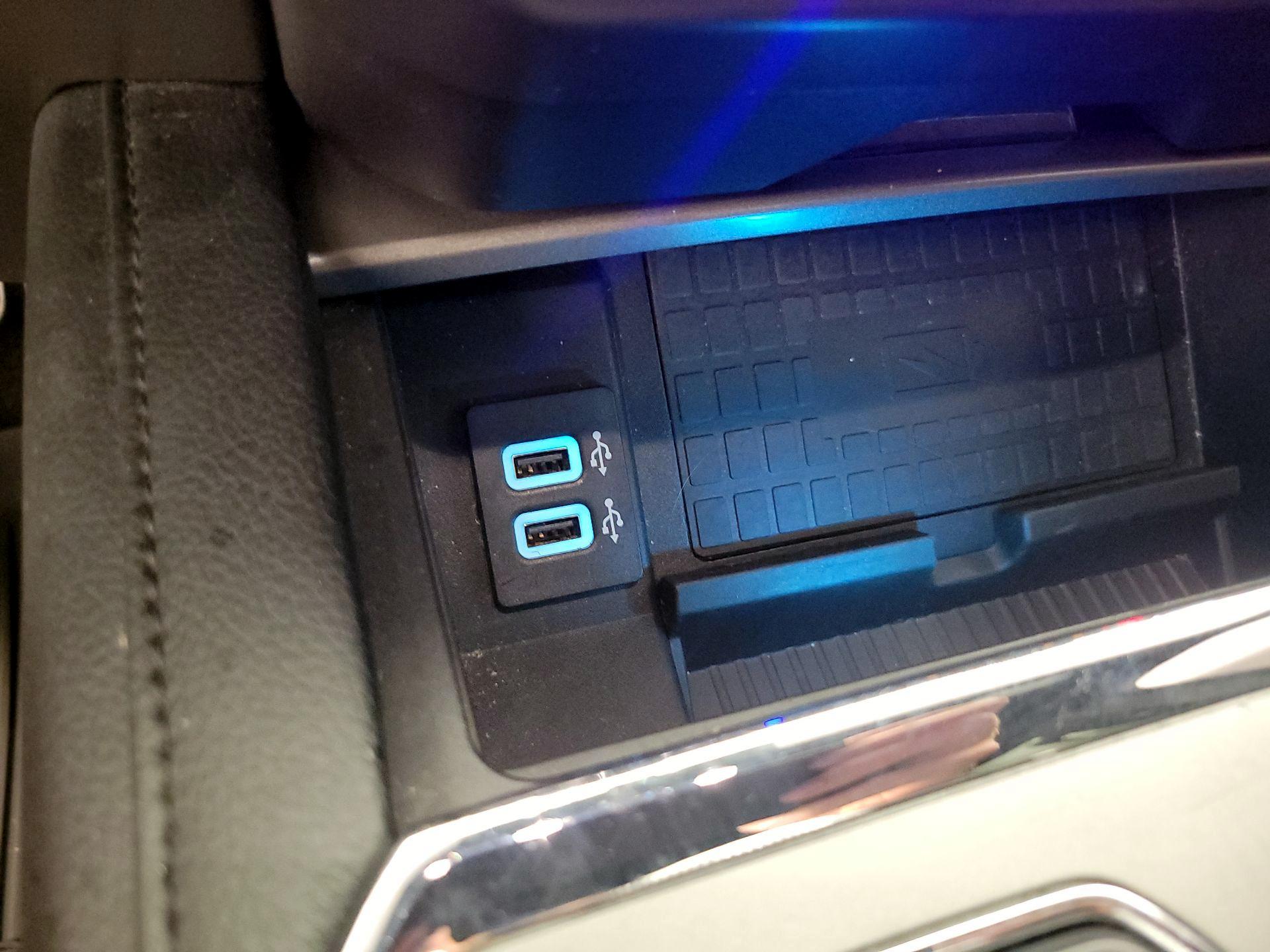 Thumbnail: 2019 Ford Expedition - 19