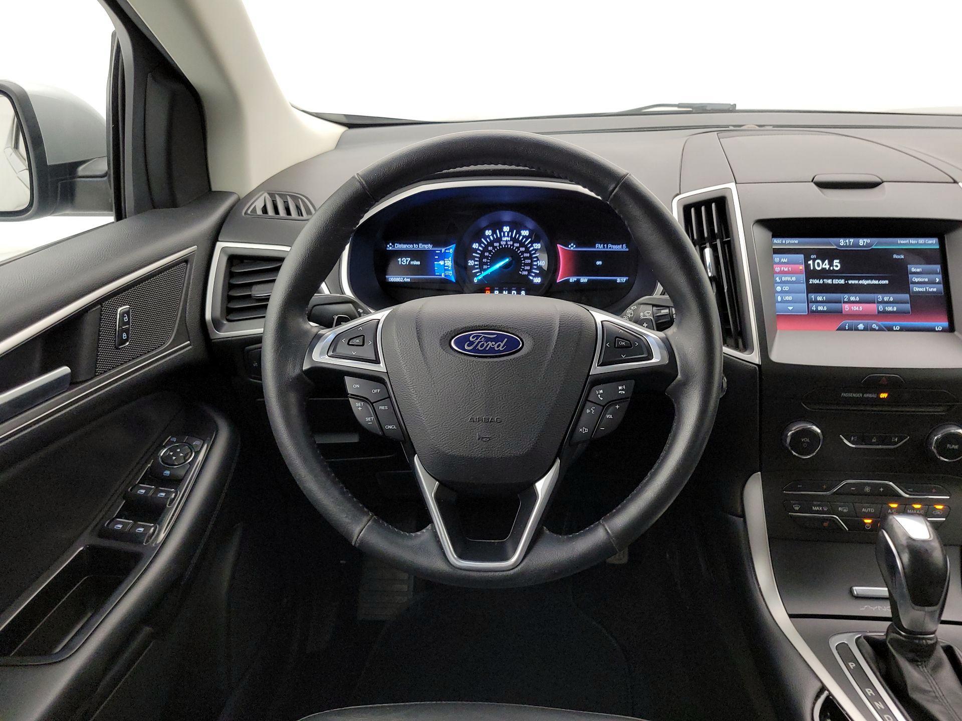 Thumbnail: 2015 Ford Edge - 10