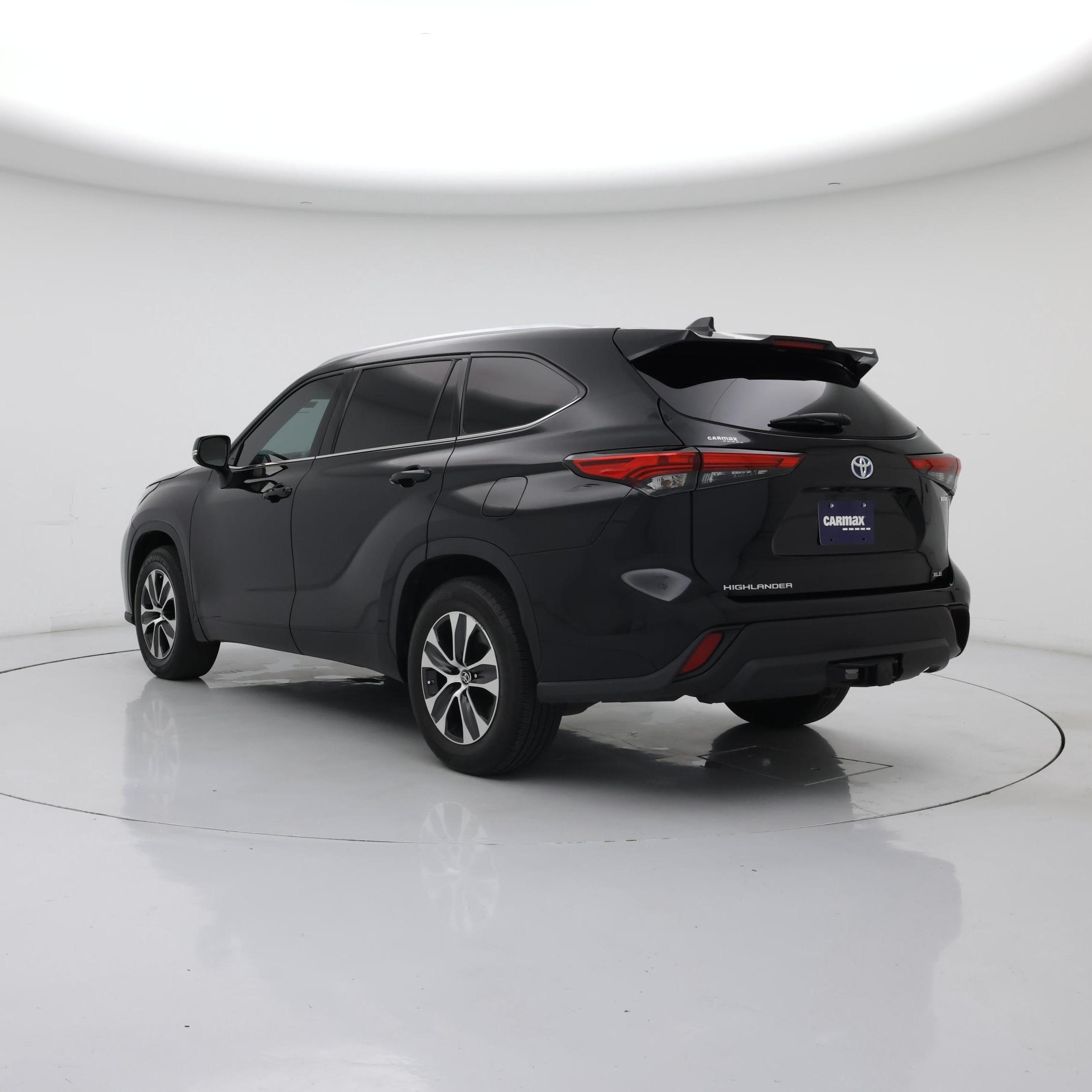 Thumbnail: 2021 Toyota Highlander - 2
