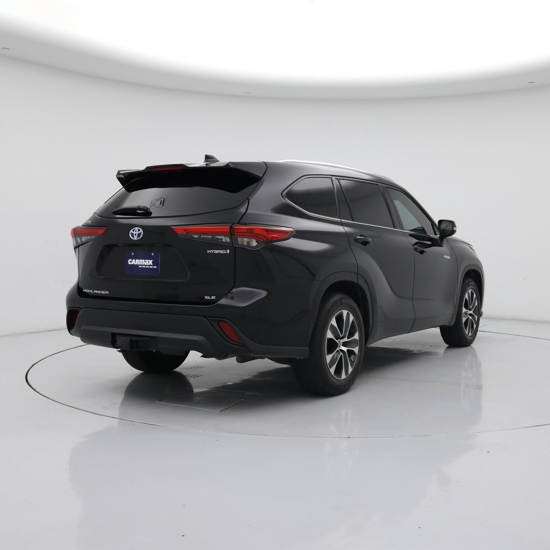 Thumbnail: 2021 Toyota Highlander - 8