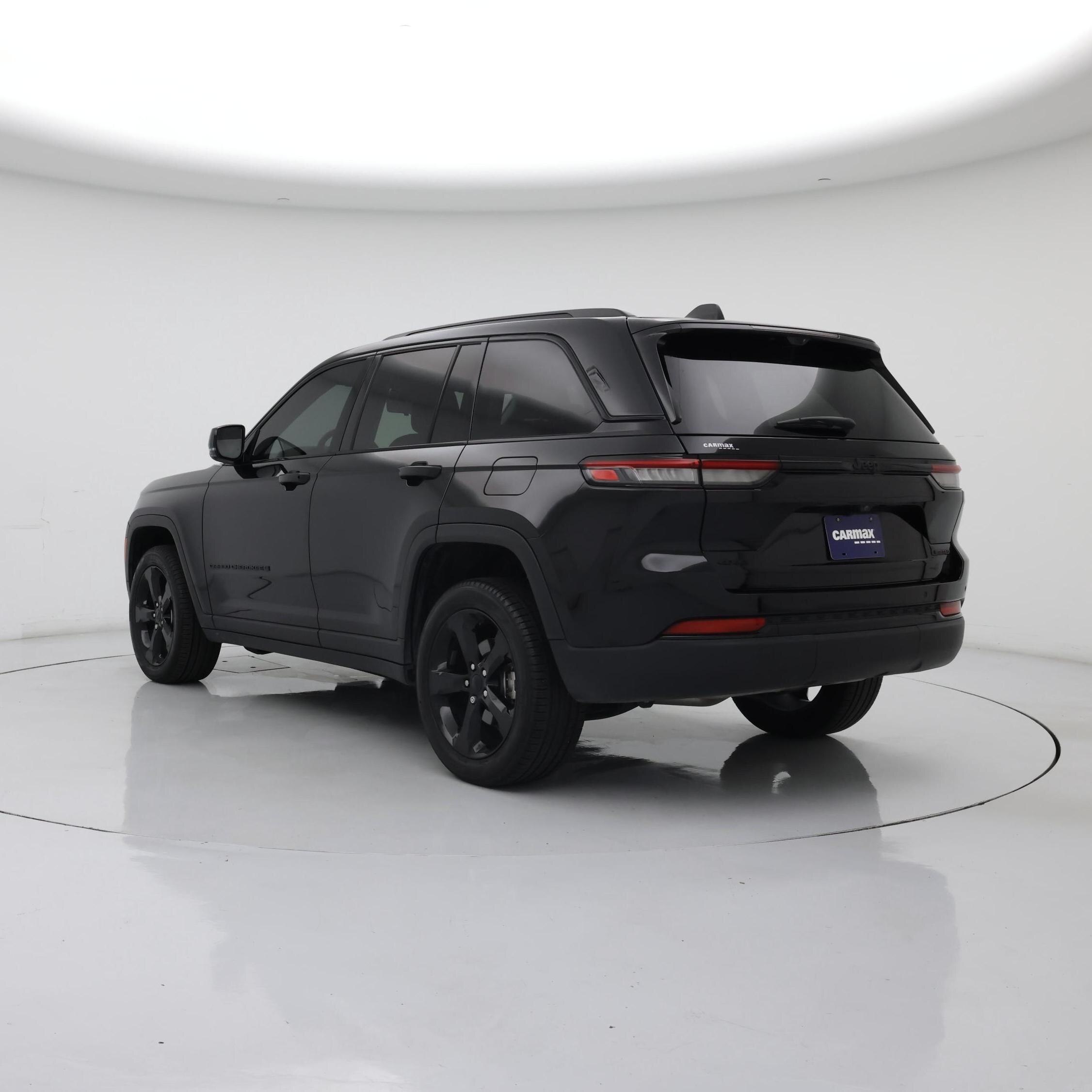 Thumbnail: 2023 Jeep Grand Cherokee - 2