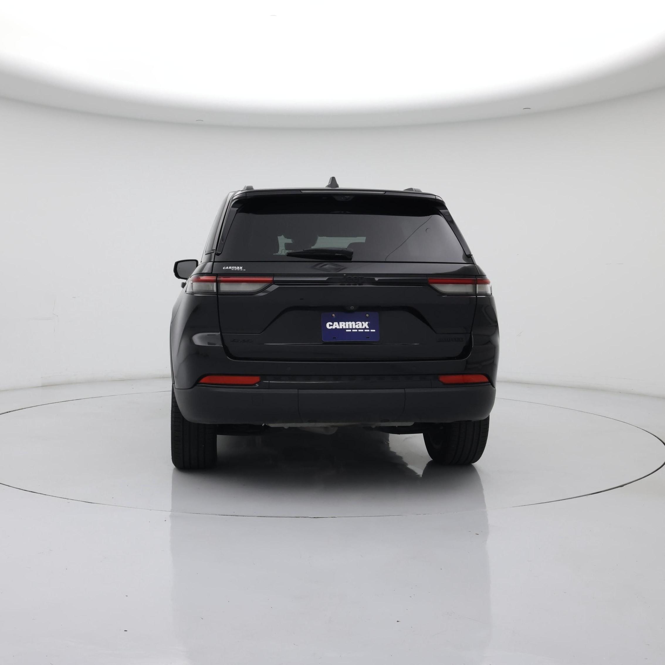 Thumbnail: 2023 Jeep Grand Cherokee - 6