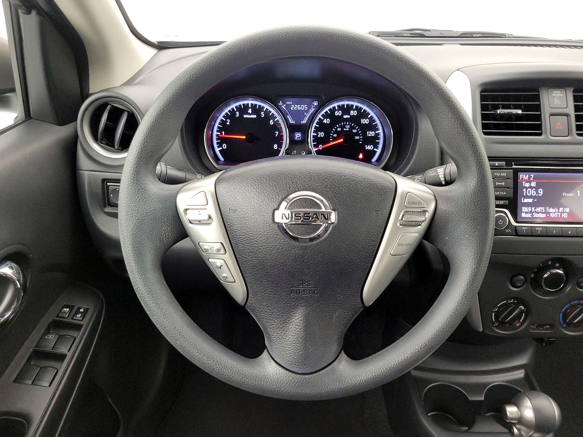 Thumbnail: 2015 Nissan Versa - 10