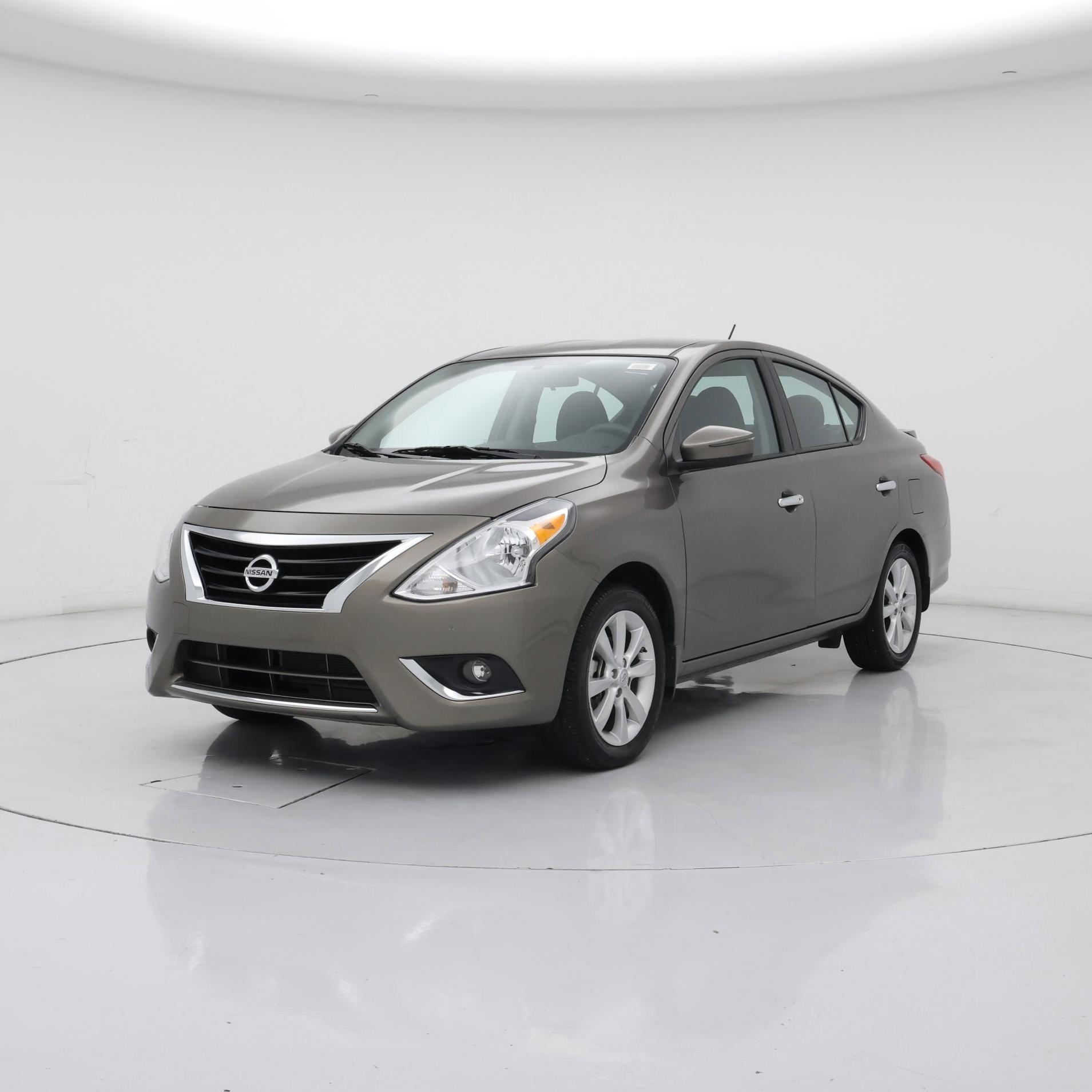 Thumbnail: 2015 Nissan Versa - 4
