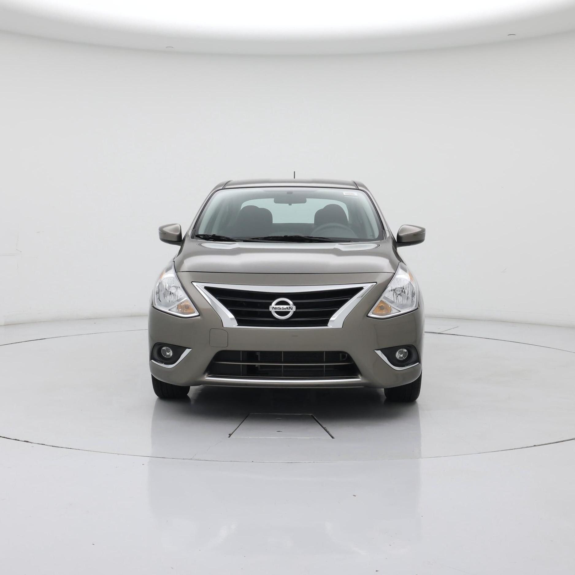 Thumbnail: 2015 Nissan Versa - 5