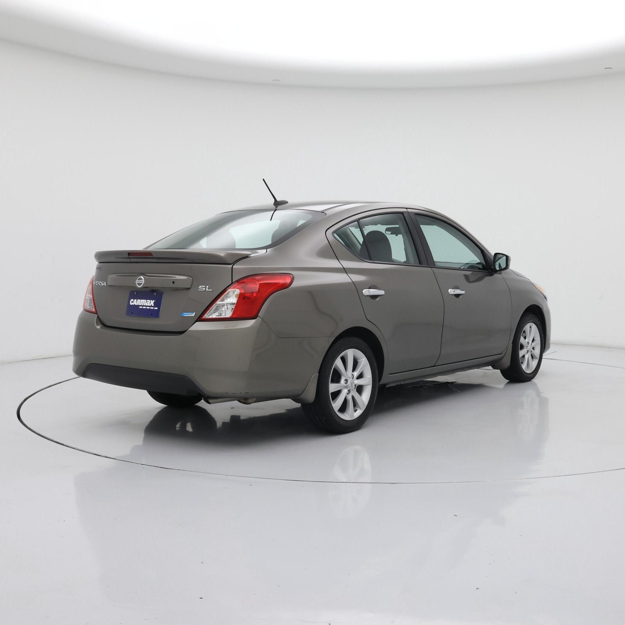 Thumbnail: 2015 Nissan Versa - 8
