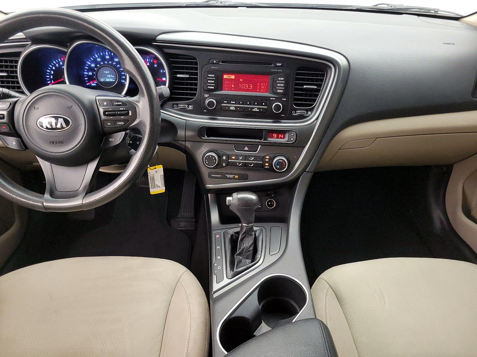 Thumbnail: 2015 Kia Optima - 9