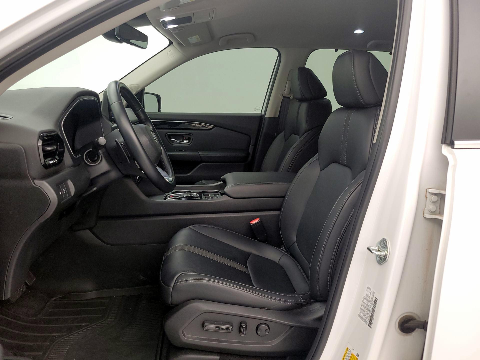 Thumbnail: 2023 Honda Pilot - 11
