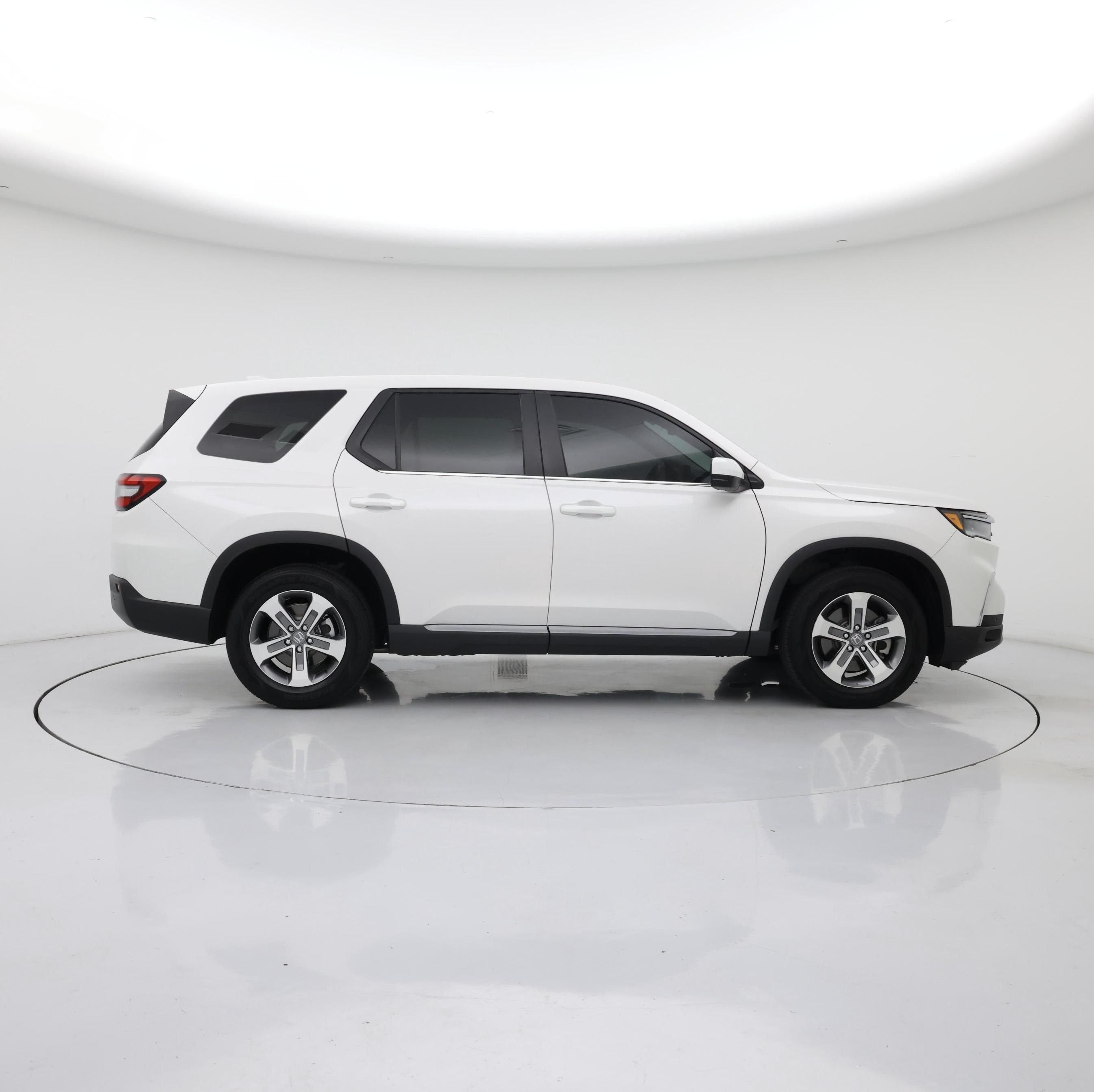 Thumbnail: 2023 Honda Pilot - 7