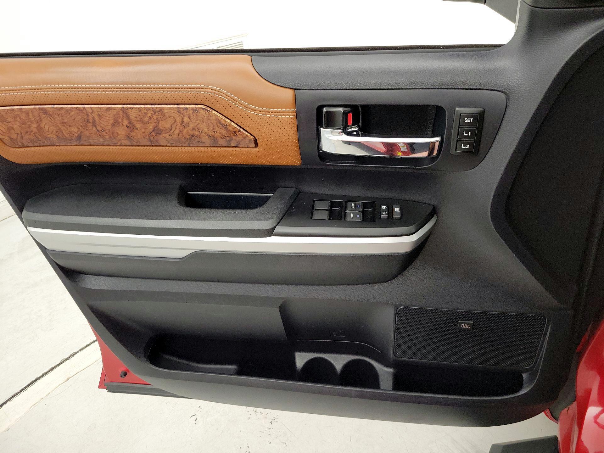 Thumbnail: 2016 Toyota Tundra - 12