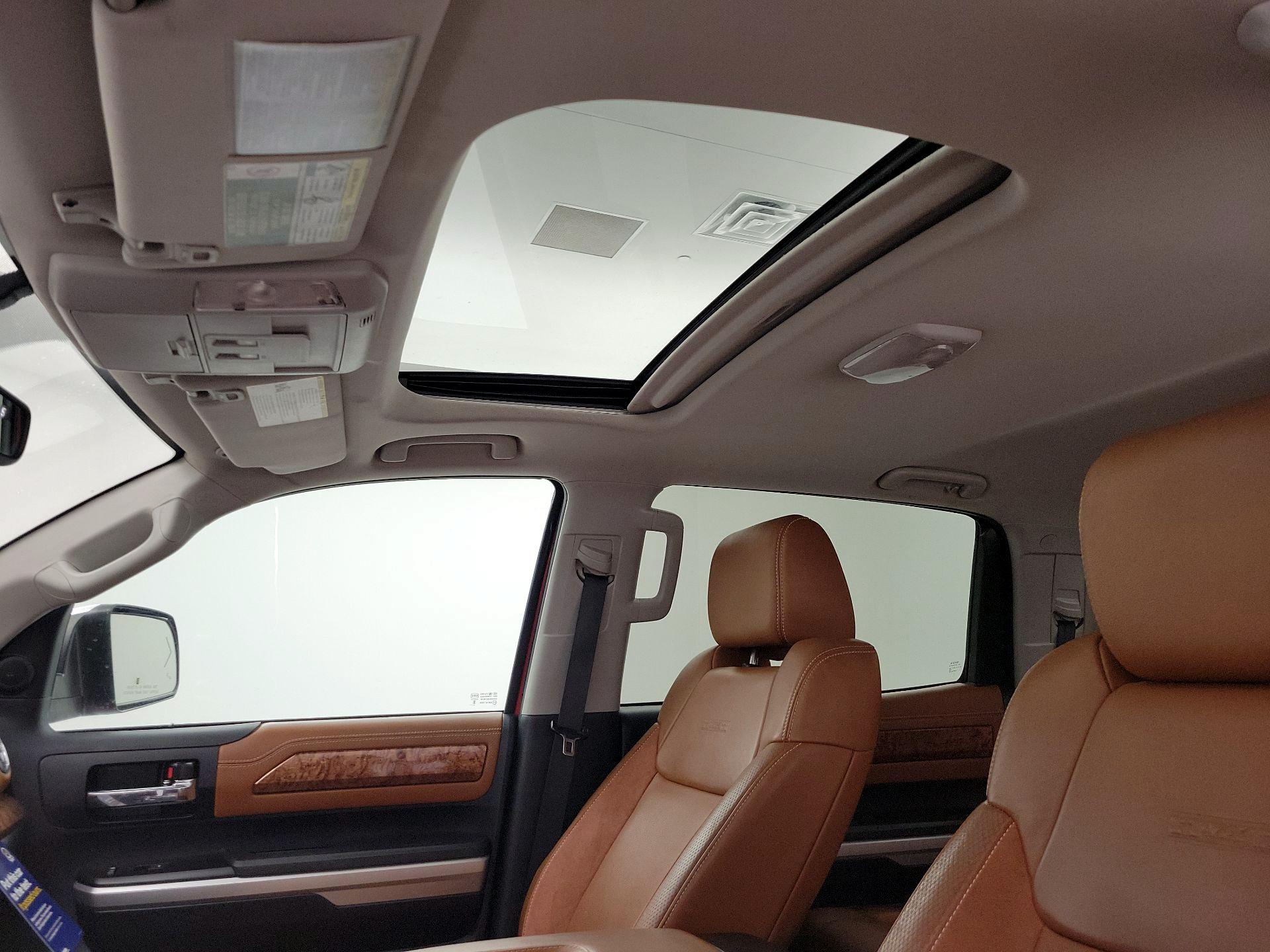 Thumbnail: 2016 Toyota Tundra - 20