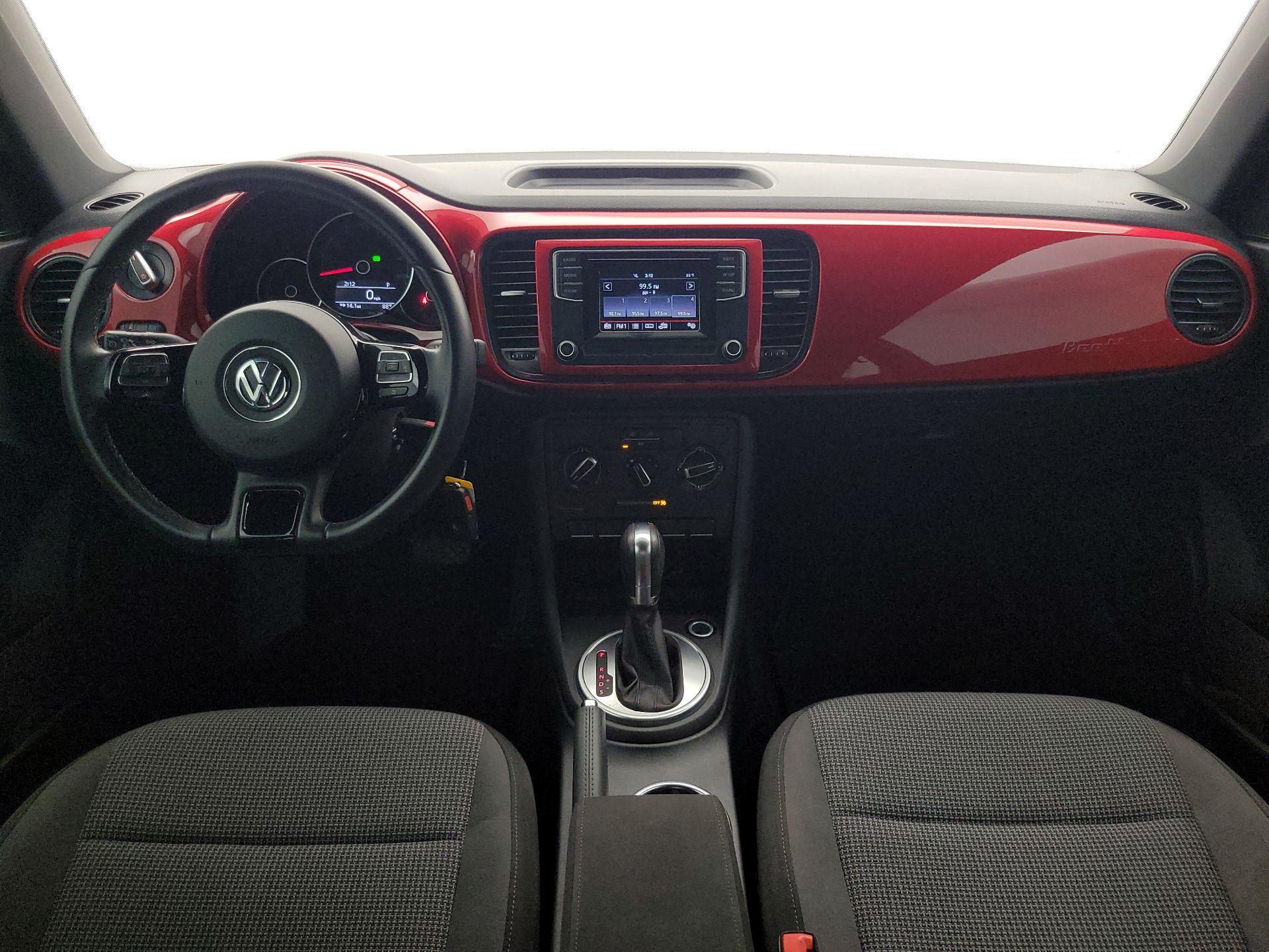 Thumbnail: 2019 Volkswagen Beetle - 9