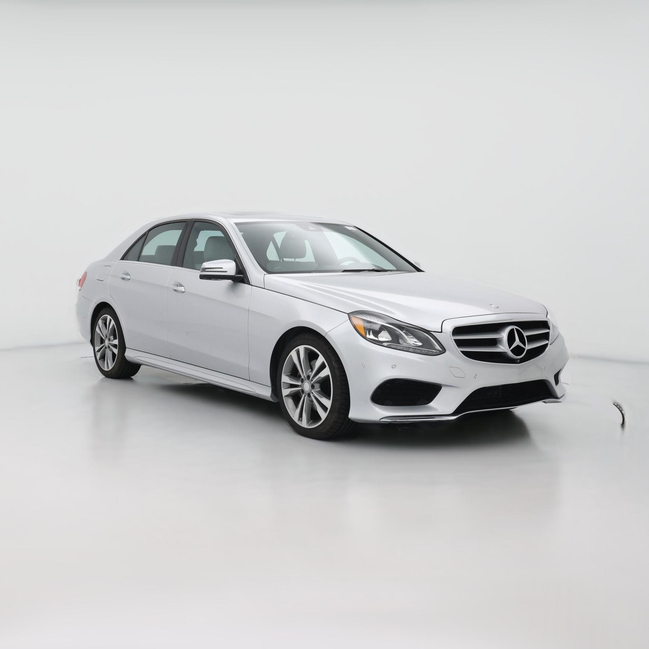Thumbnail: 2016 Mercedes-Benz E-Class - 1