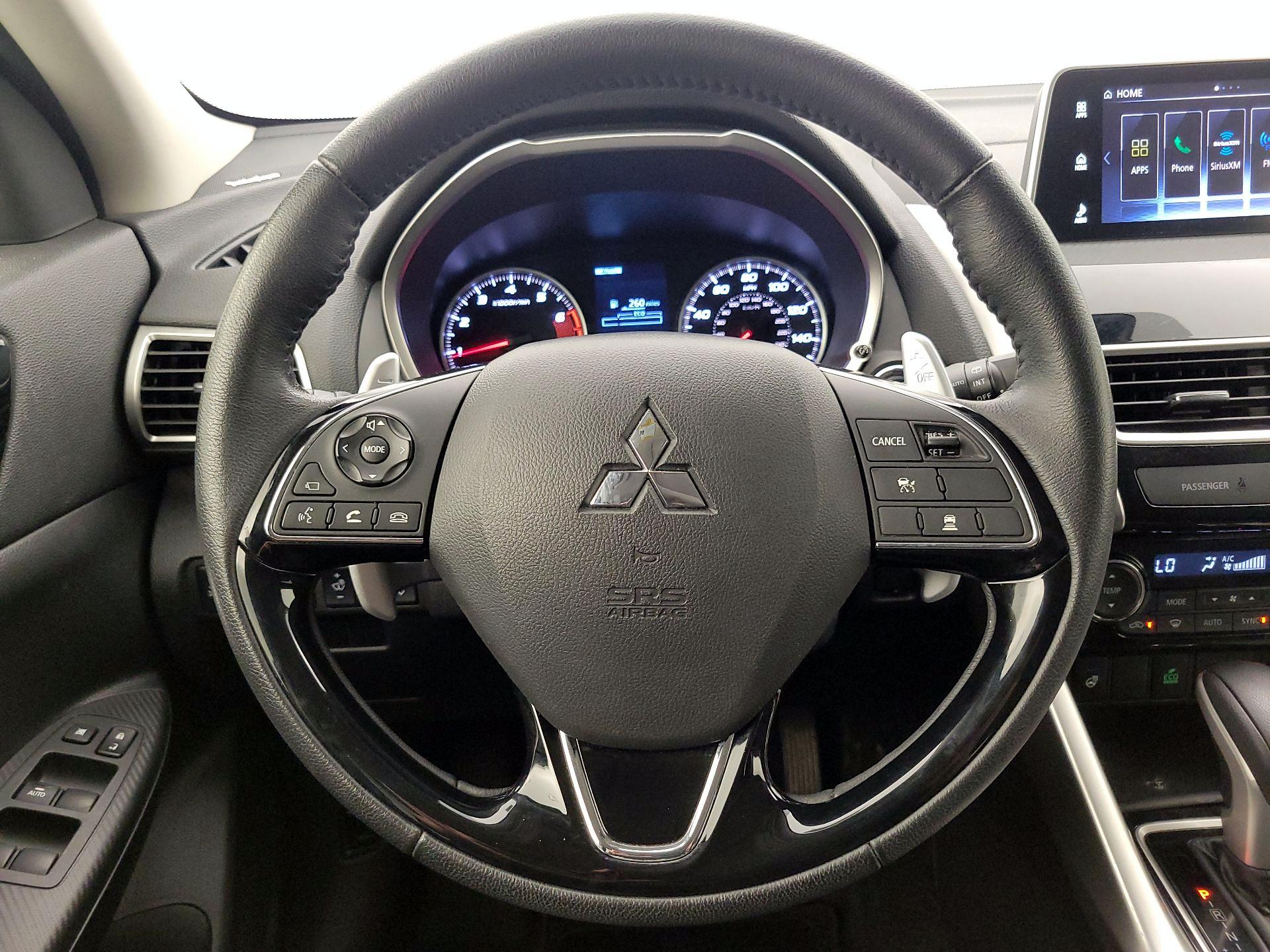 Thumbnail: 2019 Mitsubishi Eclipse Cross - 10