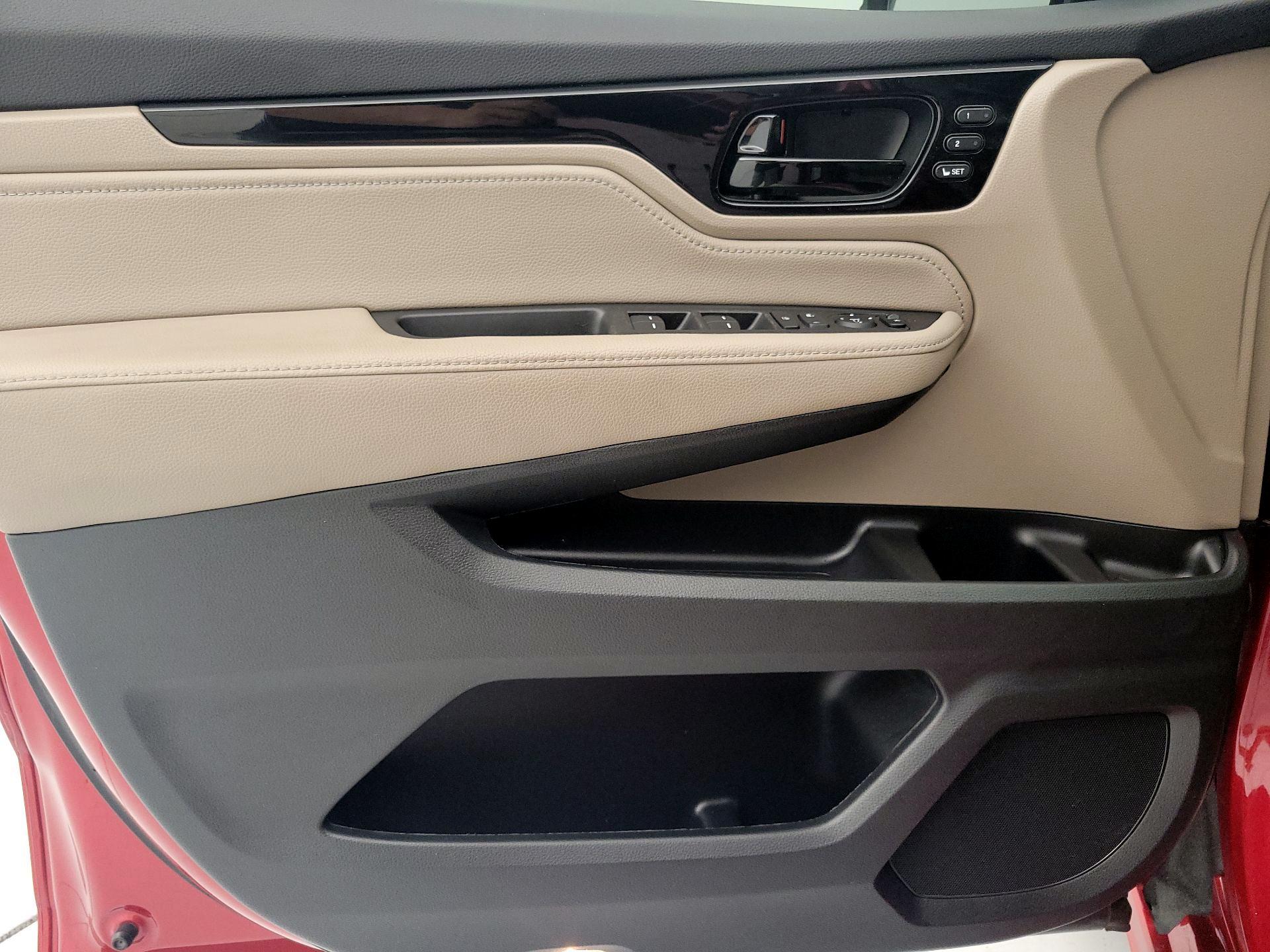 Thumbnail: 2022 Honda Odyssey - 12